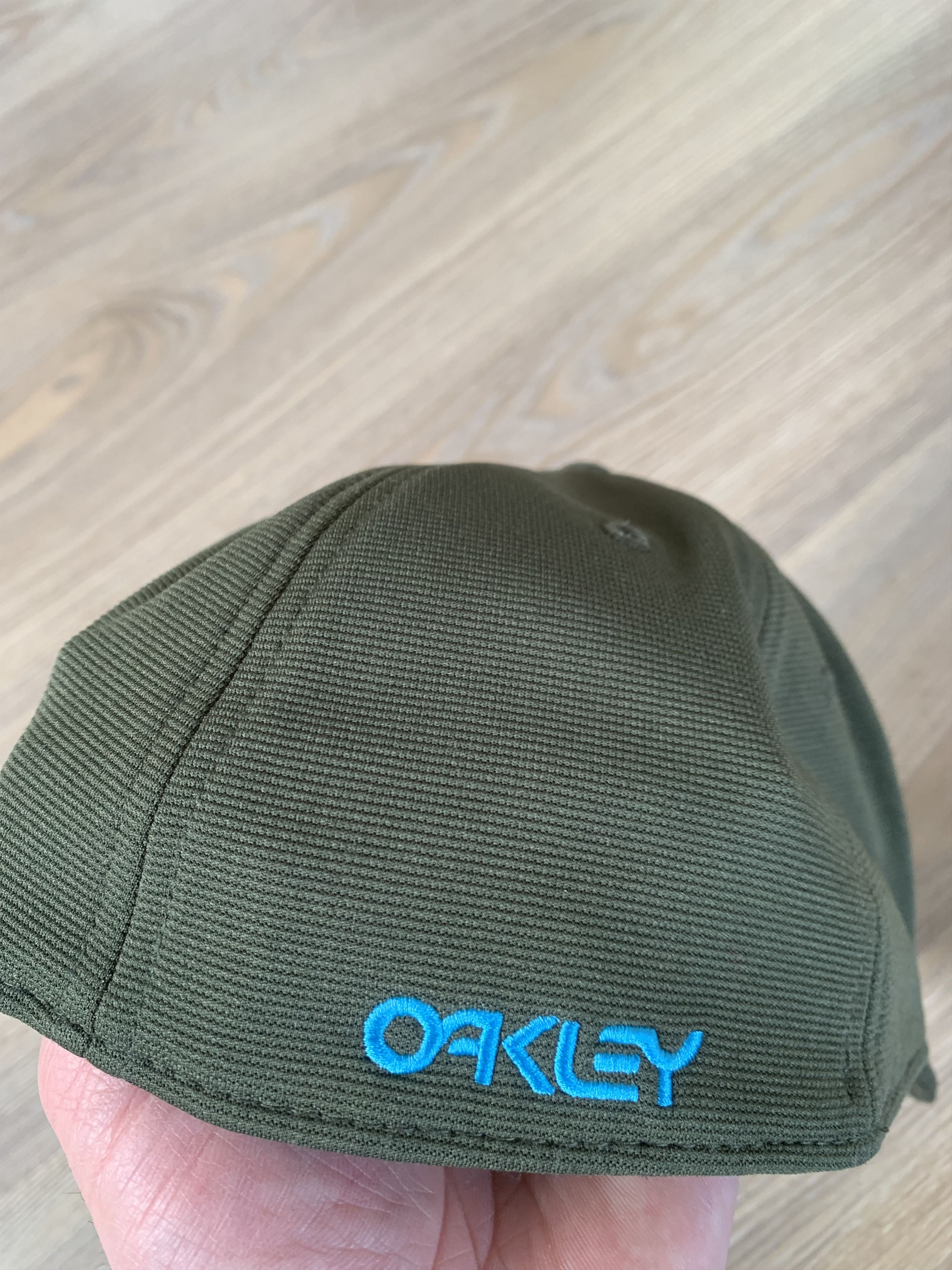Oakley Oakley 6 Panel Stretch Embossed Hat Size ONE SIZE - 8 Thumbnail