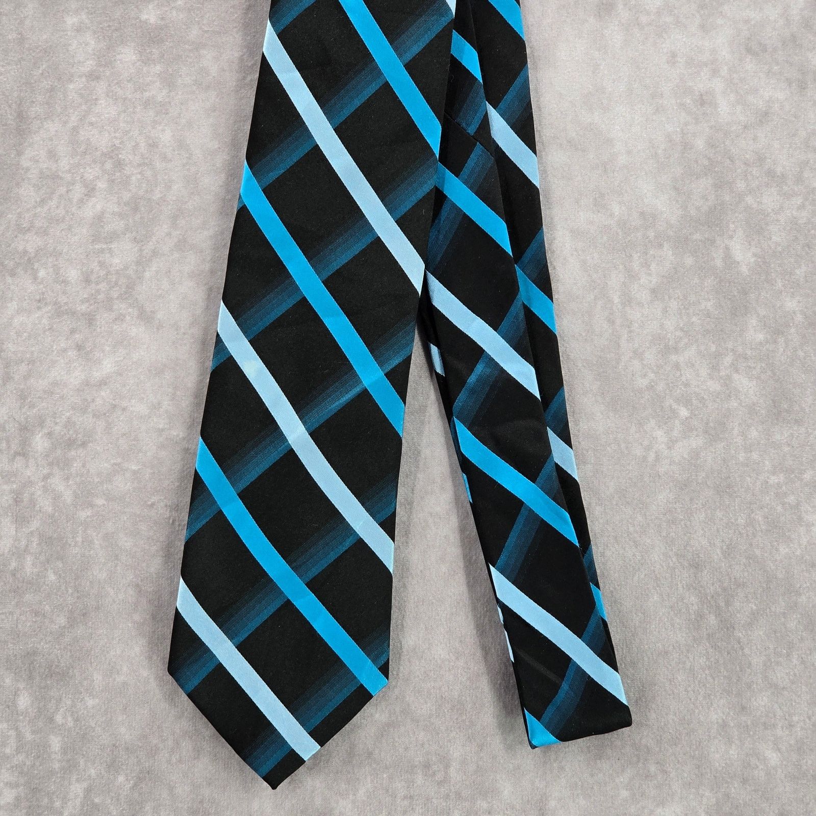 Croft & Barrow Croft & Barrow Blue Black Plaid Stripe 100% Silk Neck Tie Size 30 - 2 Thumbnail