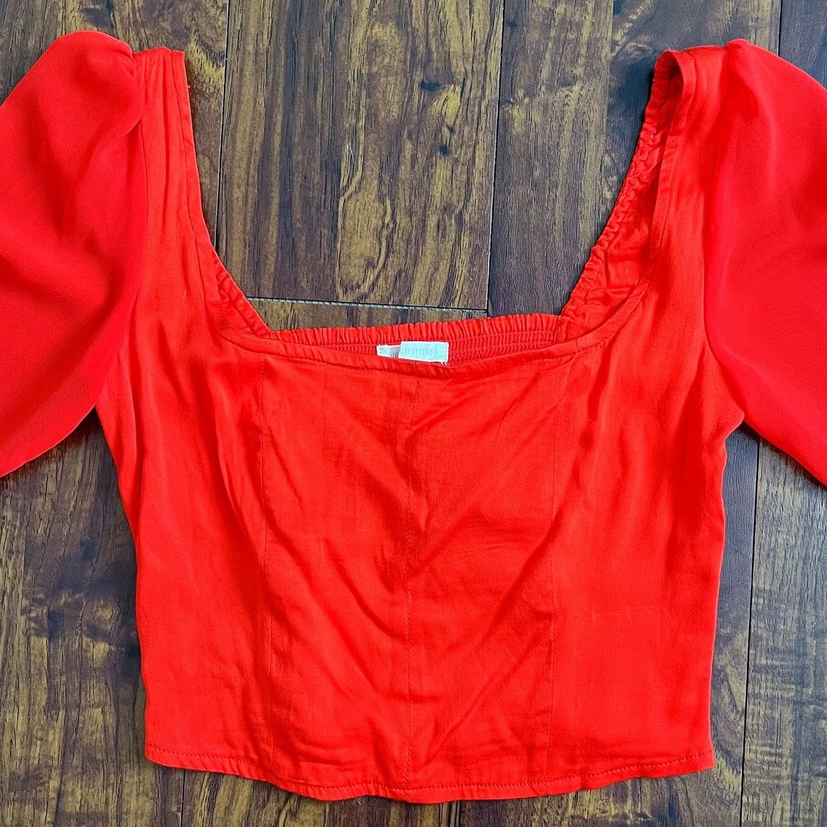 Urban Outfitters Urban Outfitters Long Sleeve Crop Top With Puffy Shoulders Size S / US 4 / IT 40 - 2 Thumbnail