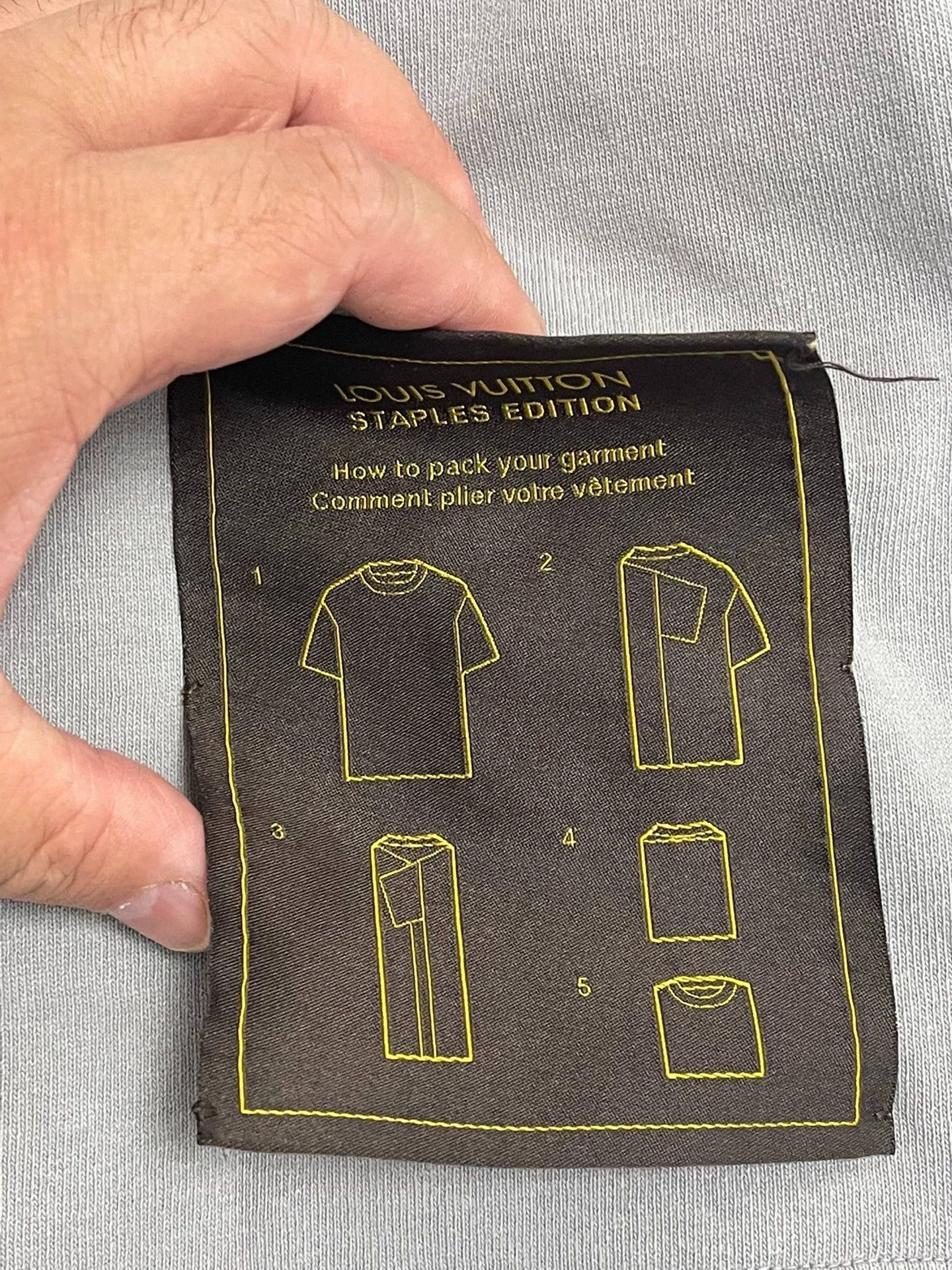 Louis Vuitton Louis Vuitton manual gray tee men's XXL Size US XXL / EU 58 / 5 - 6 Thumbnail