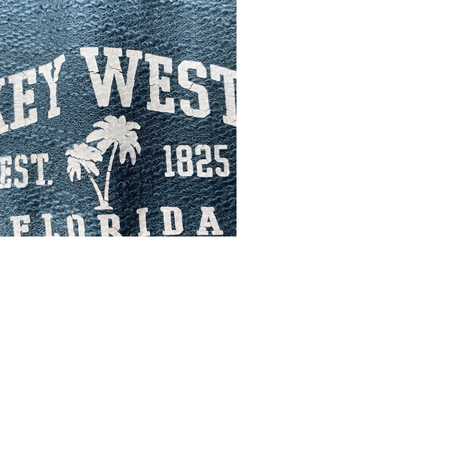Vintage VINTAGE Key West Hooded Sweatshirt Light Weight Grunge Distress Look Small S Unisex Adults Green Hoodie Pockets Casual Mens Womens Girls Boys Size US S / EU 44-46 / 1 - 11 Thumbnail