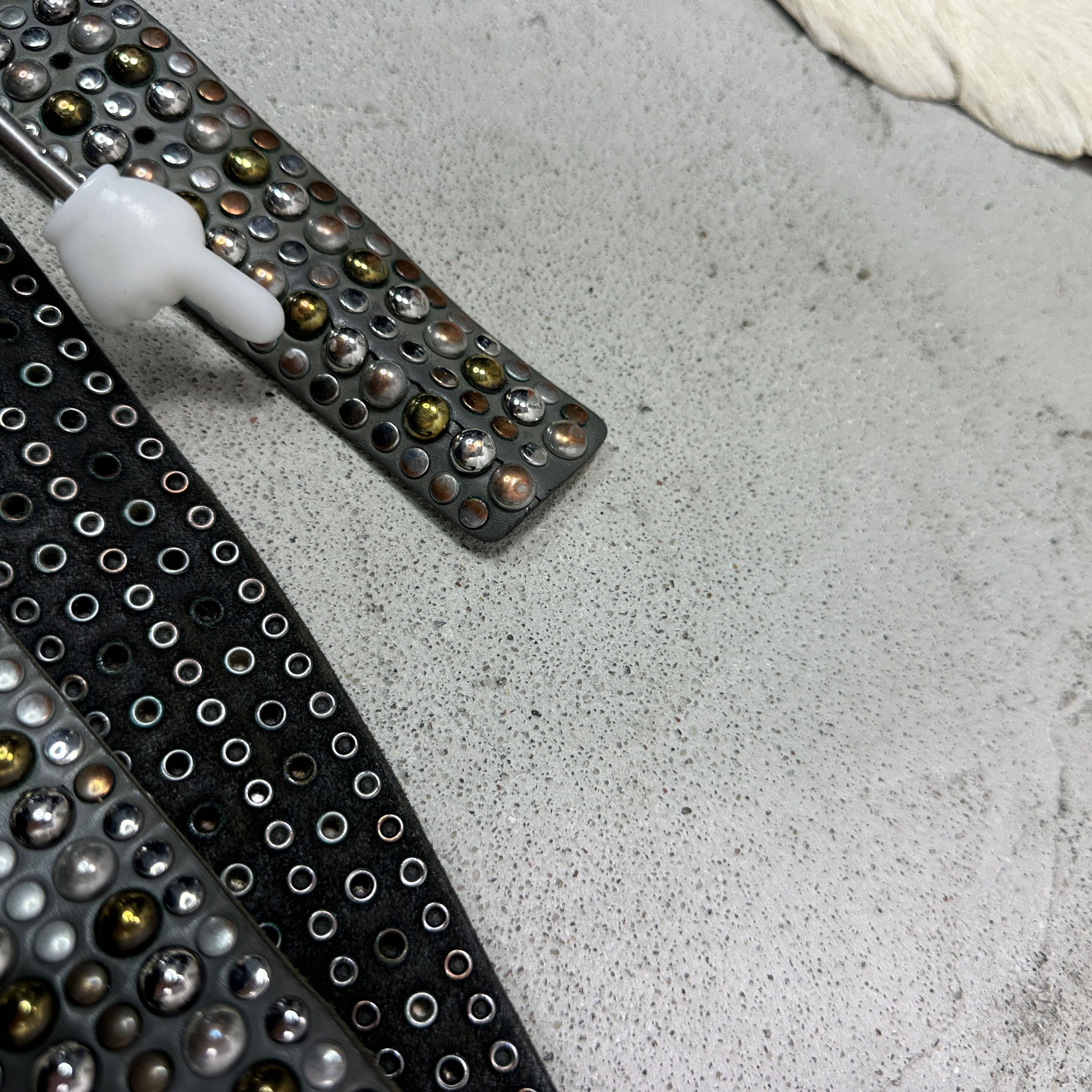 Vintage Vintage Avant Garde Grunge Leather Belt Y2K Size ONE SIZE - 4 Thumbnail
