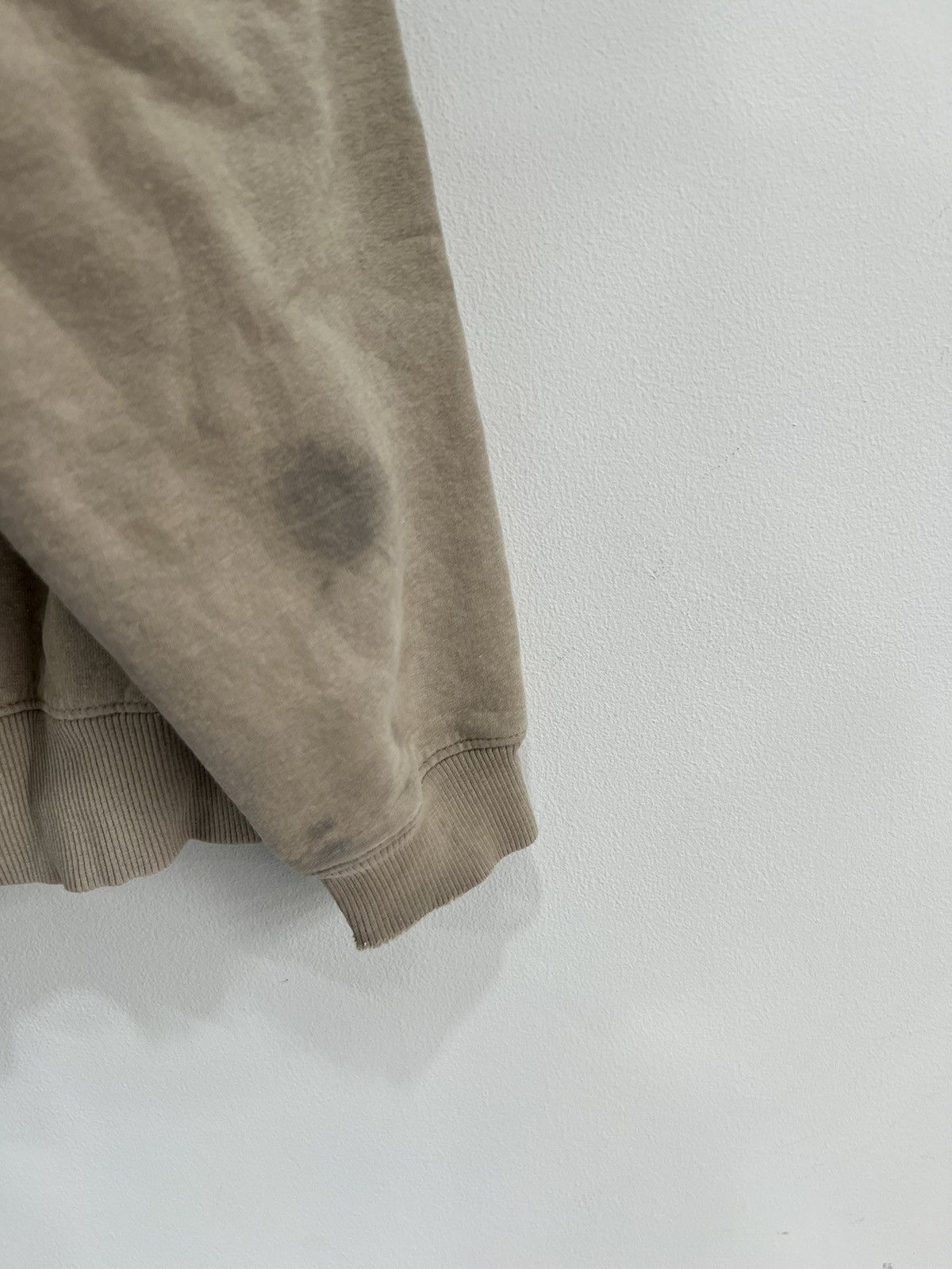 Champion × Japanese Brand × Vintage Vintage Champion Thrashed Zip Up Hoodie Sweater brown tan Size US XL / EU 56 / 4 - 4 Thumbnail