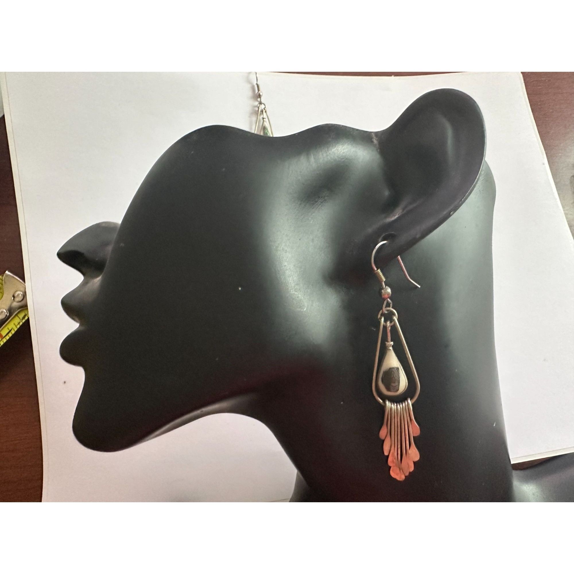 Other Women's Silver Toned Teardrop Dangle Earrings Size ONE SIZE - 16 Thumbnail