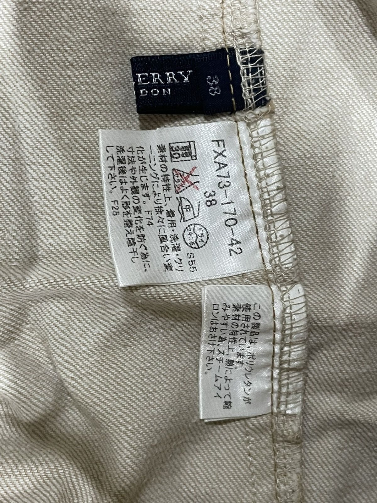 Burberry Burberry High Rise Skirt Size 26" / US 2 / IT 38 - 3 Thumbnail