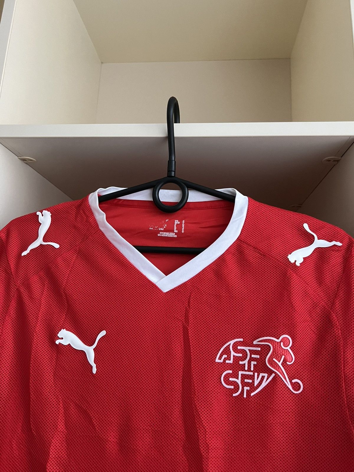 Puma Puma Switzerland Jersey Football Soccer Size US S / EU 44-46 / 1 - 3 Thumbnail