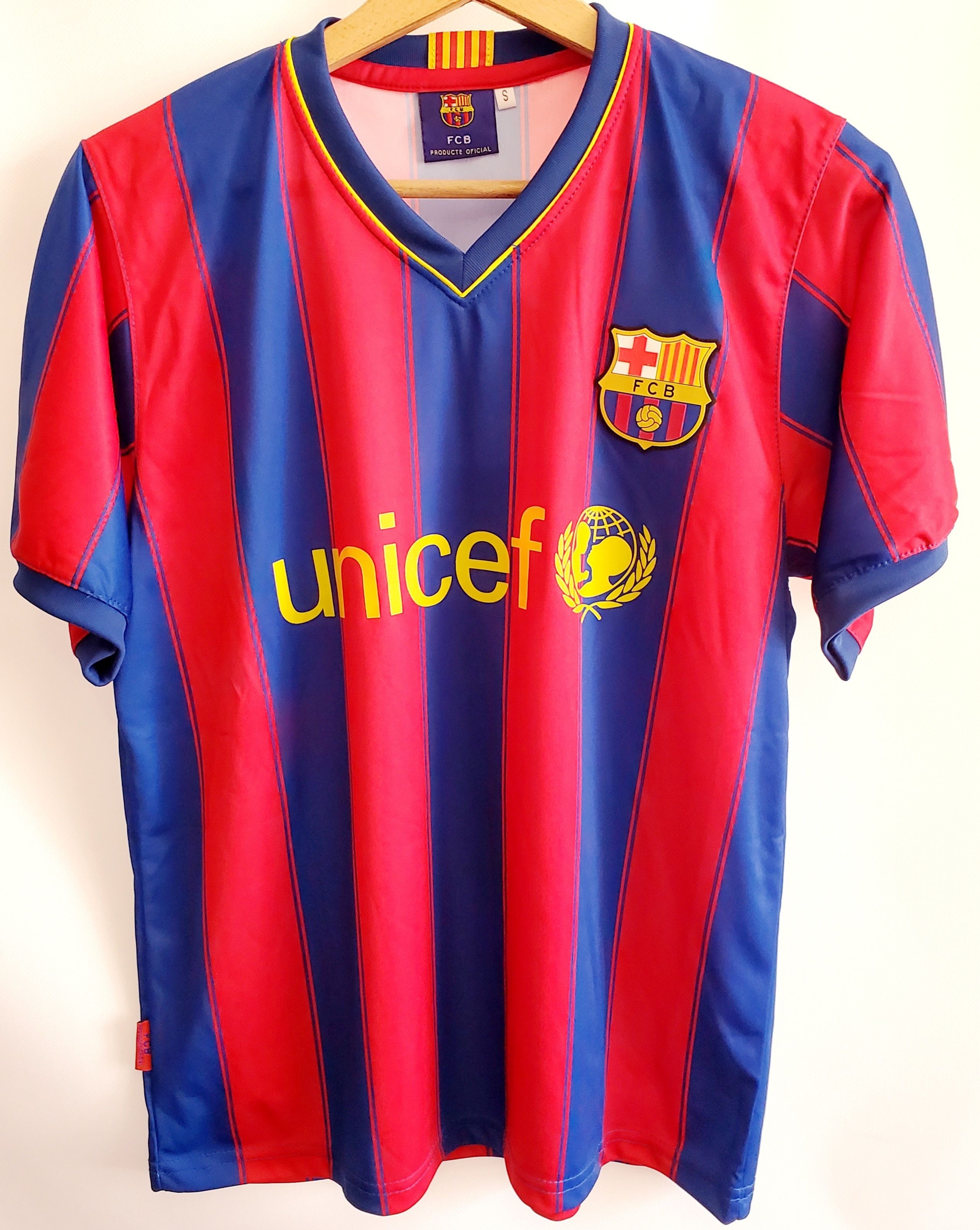 Other FC Barcelona 2009/10 #7 David Villa soccer jersey size S,M Size US S / EU 44-46 / 1 - 2 Thumbnail