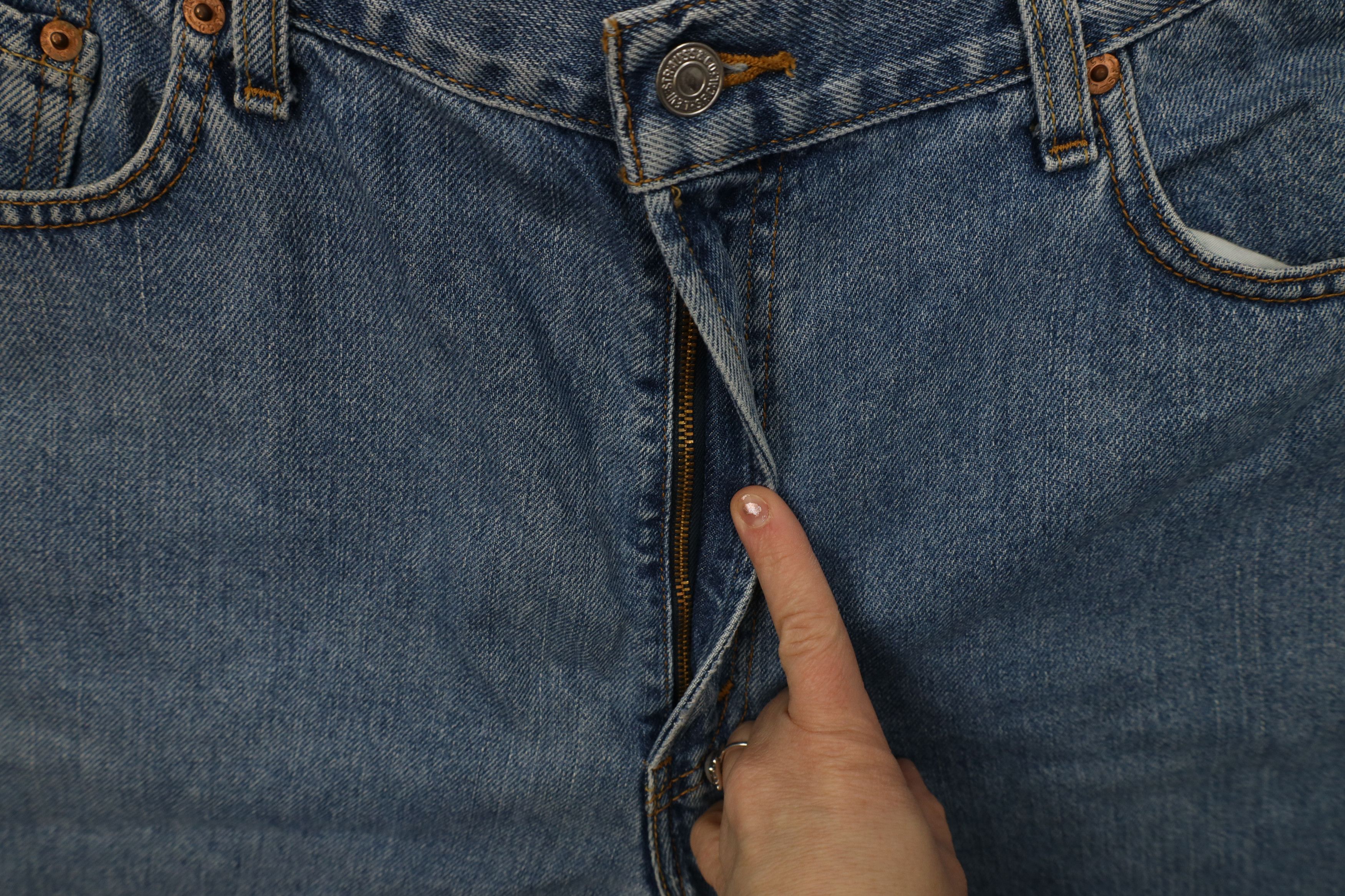 Levi's Vintage Y2K Levis 550 Relaxed Fit Denim Jeans Blue Cotton Size US 40 / EU 56 - 6 Thumbnail