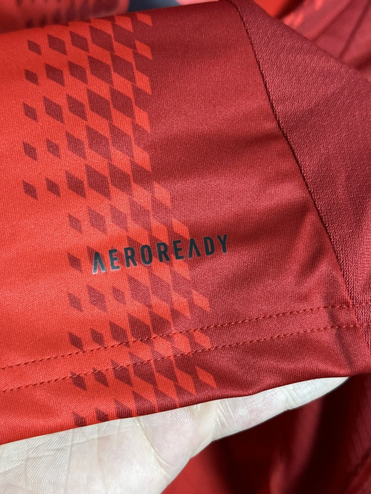 Adidas KIDS New Bayern Munchen 24/25 Home Kane Football Jersey Size US XS / EU 42 / 0 - 5 Thumbnail