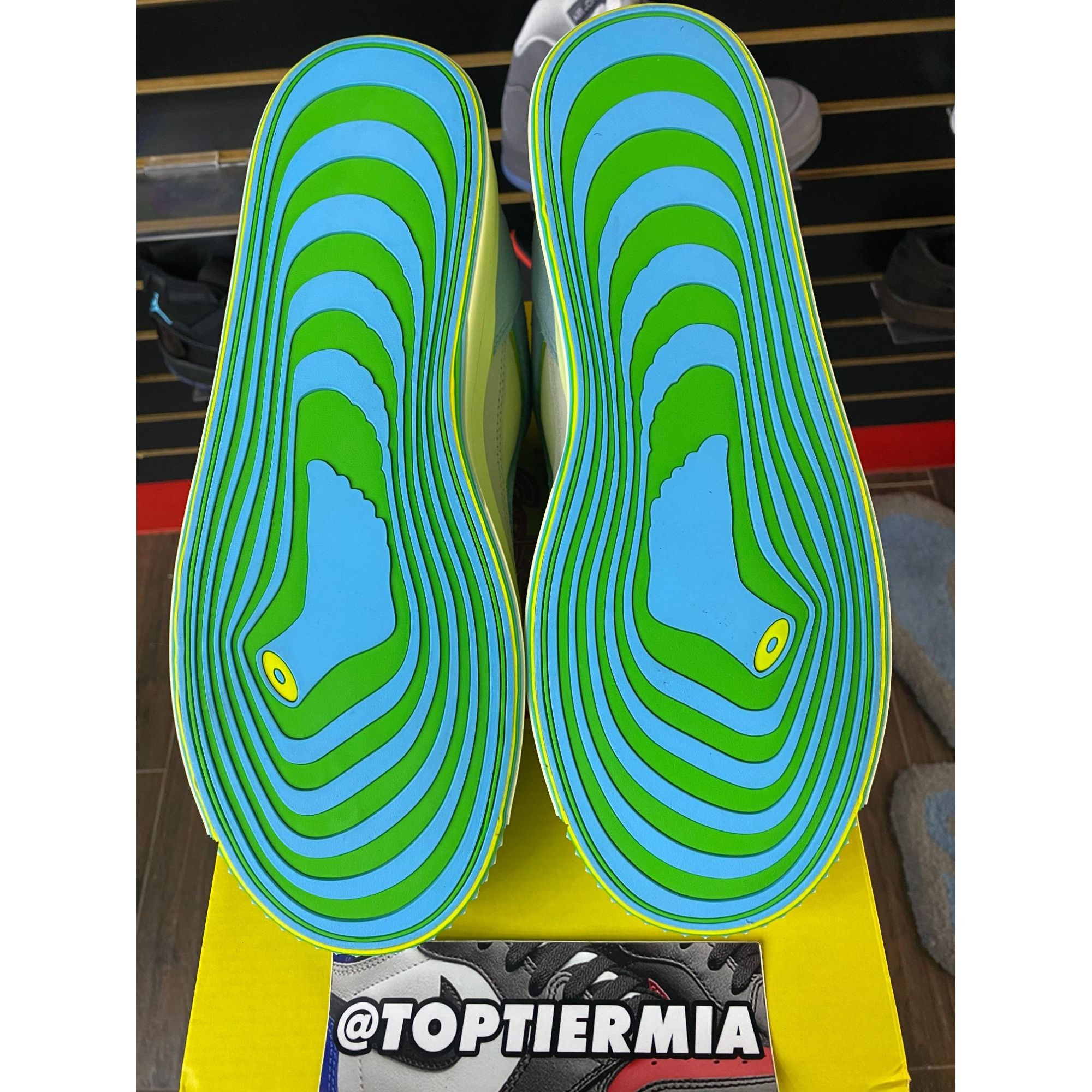 MSCHF MSCHF GOBSTOMPER OFF-LEMON EDITION SZ 13 Size US 13 / EU 46 - 6 Thumbnail