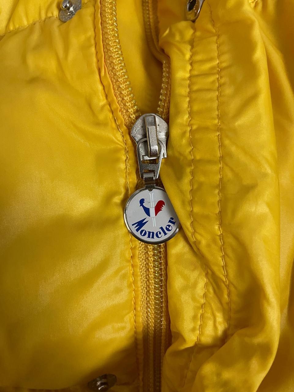 Moncler Moncler Down Jacket Grenoble Yellow Vintage 1990s Size US XL / EU 56 / 4 - 16 Thumbnail