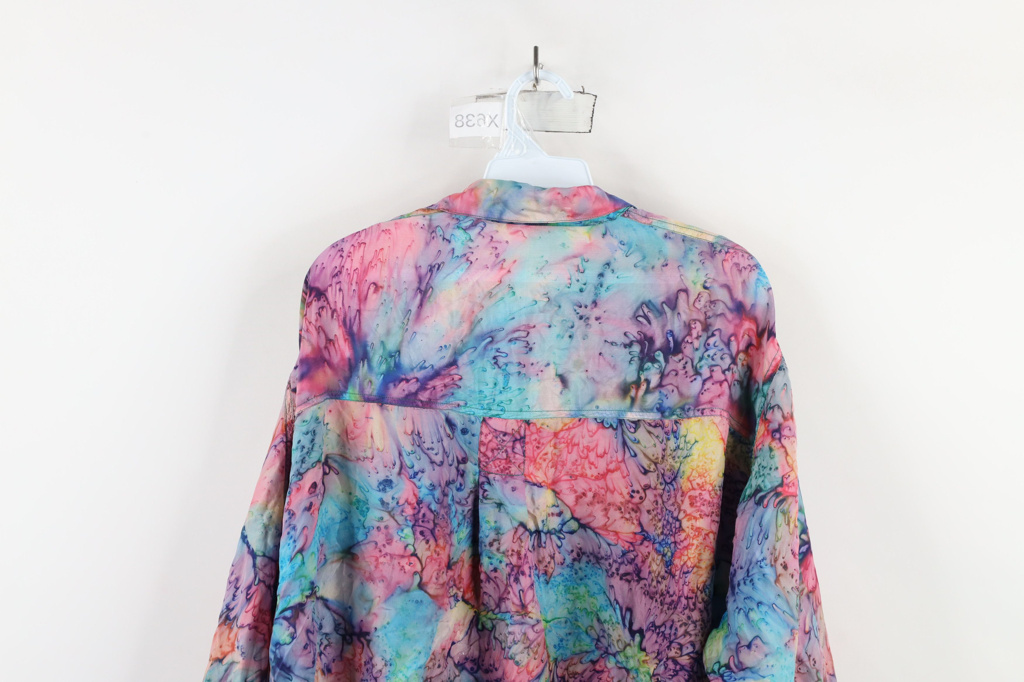 Vintage Vintage 80s 90s Streetwear Silk Rainbow Baggy Button Shirt Size M / US 6-8 / IT 42-44 - 14 Thumbnail