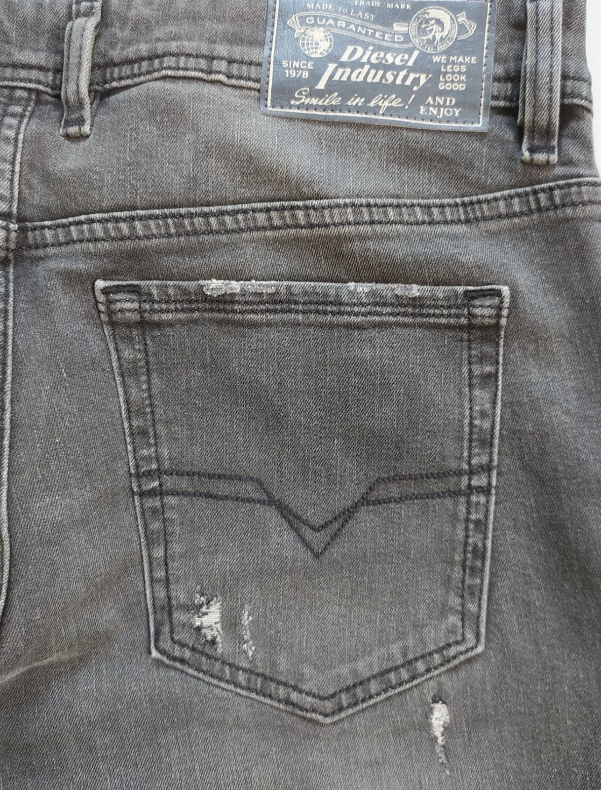 Diesel Diesel TROXER L.32 MENS JEANS SLTP/9989 Size US 34 / EU 50 - 11 Thumbnail