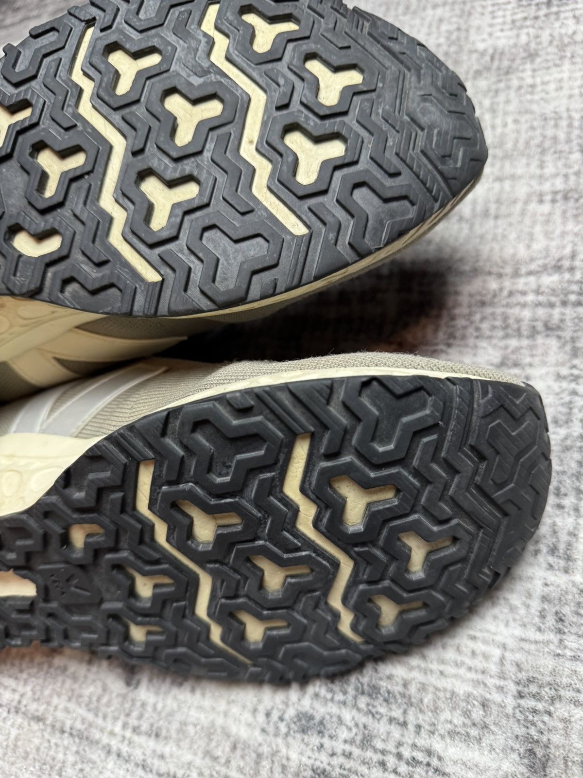 Rick Owens × Veja Rick Owens x Veja Mesh Runner Size US 12 / EU 45 - 13 Thumbnail