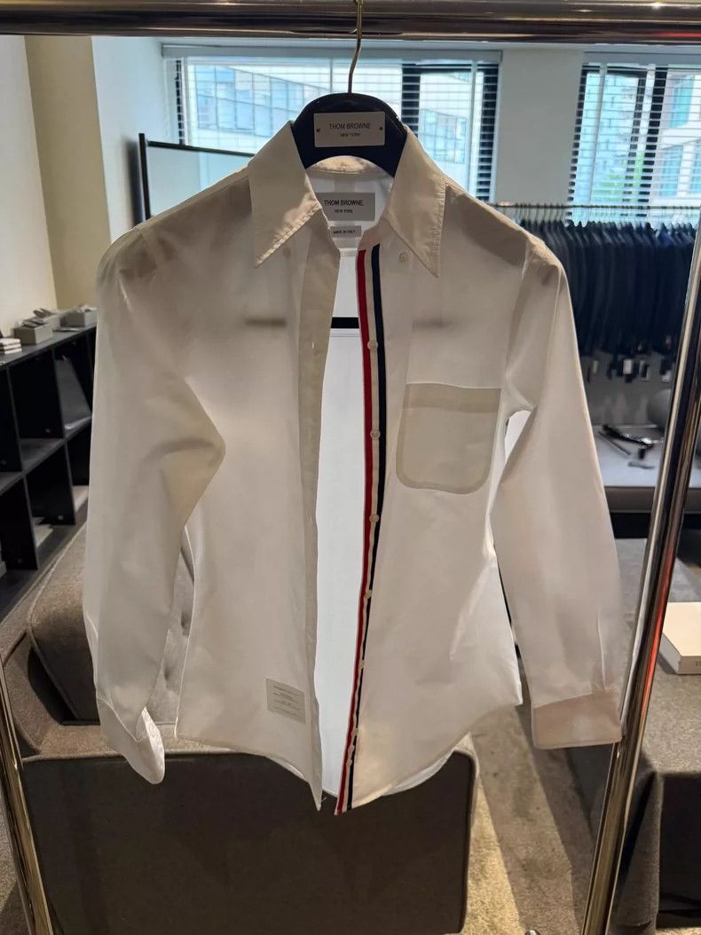 Thom Browne Thom Browne Classic three-color standard shirt 2505-Nextarr Size XS / US 0-2 / IT 36-38 - 1 Thumbnail
