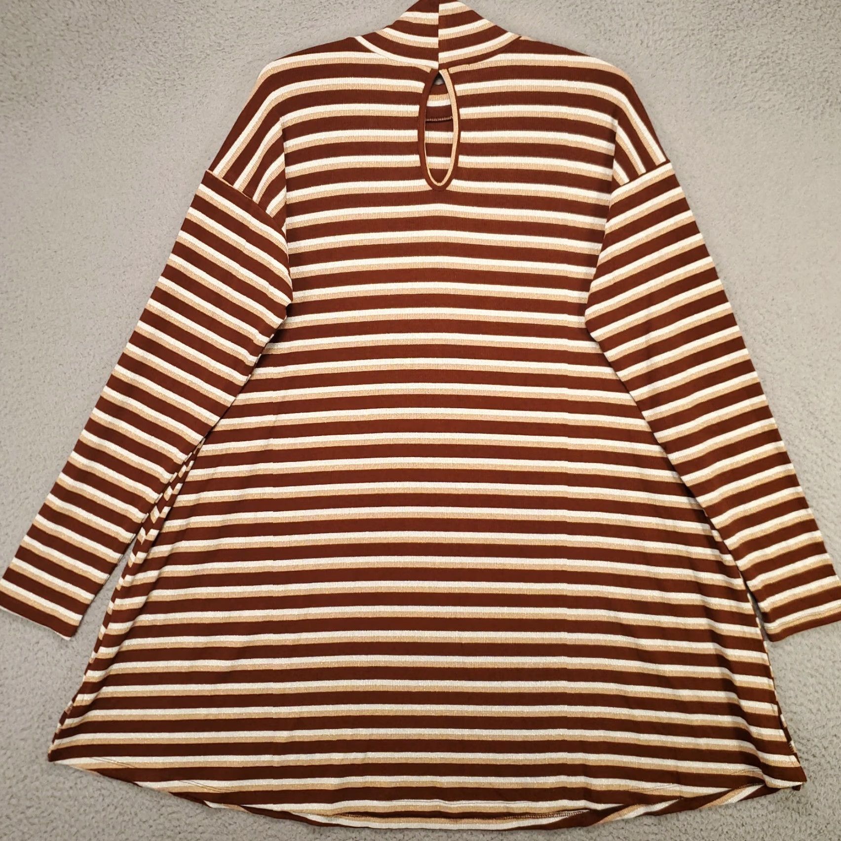Vintage UMGEE New Dress Women’s Medium Striped Knit Polyester Rayon Spandex Tunic Shimmer Sparkle Pullover NWT Vintage No HandMade N/A (note: none) Size M / US 6-8 / IT 42-44 - 7 Thumbnail