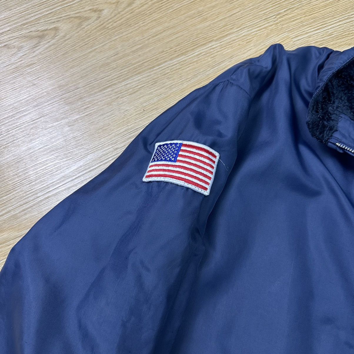 Ford Ford Dragon Usa Vintage Nylon Jacket Z186 Size US L / EU 52-54 / 3 - 3 Thumbnail