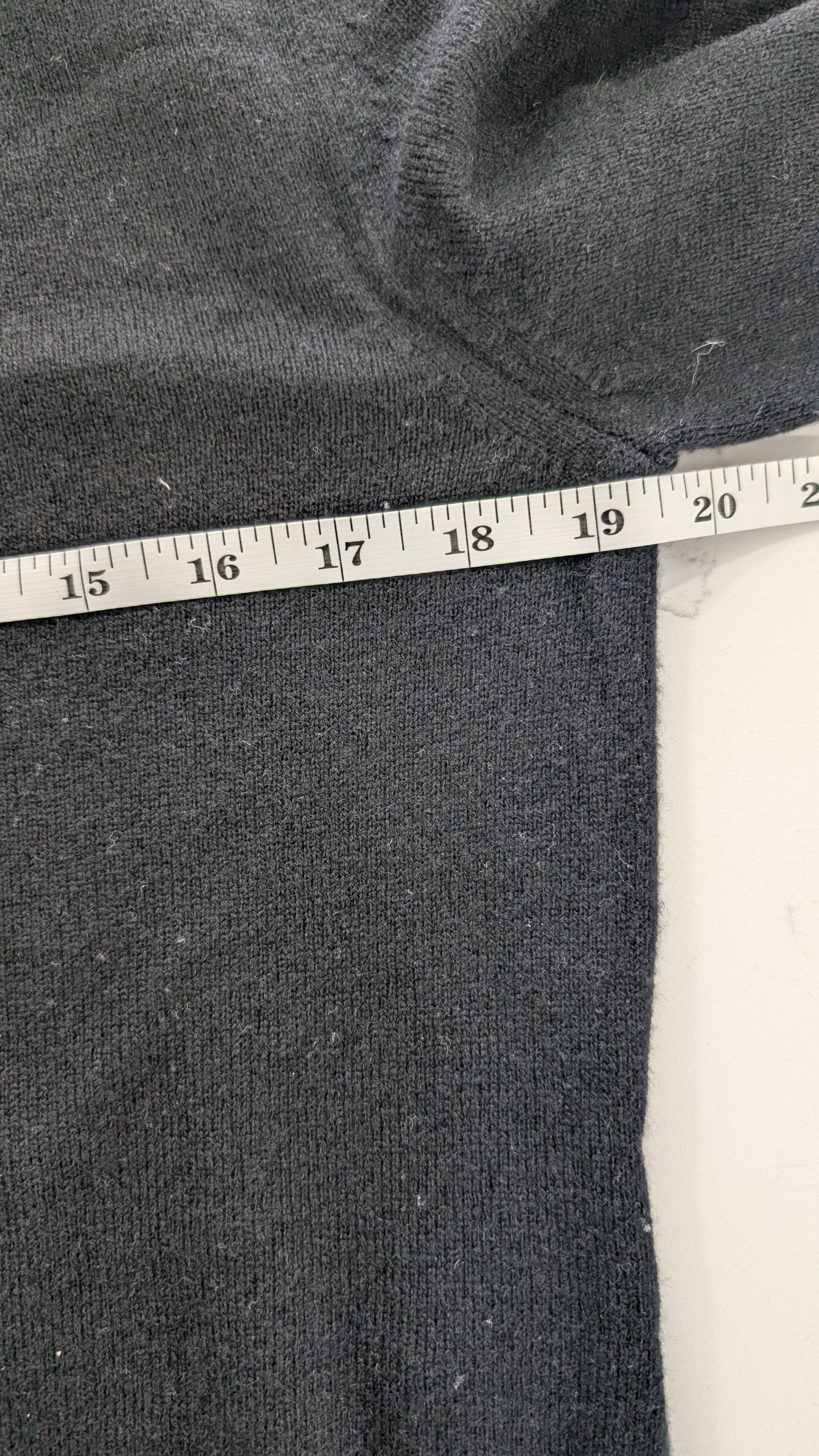 Gucci Gucci Logo Sleeve Patch Cashmere Sweater - Black - Size S Size US S / EU 44-46 / 1 - 9 Thumbnail