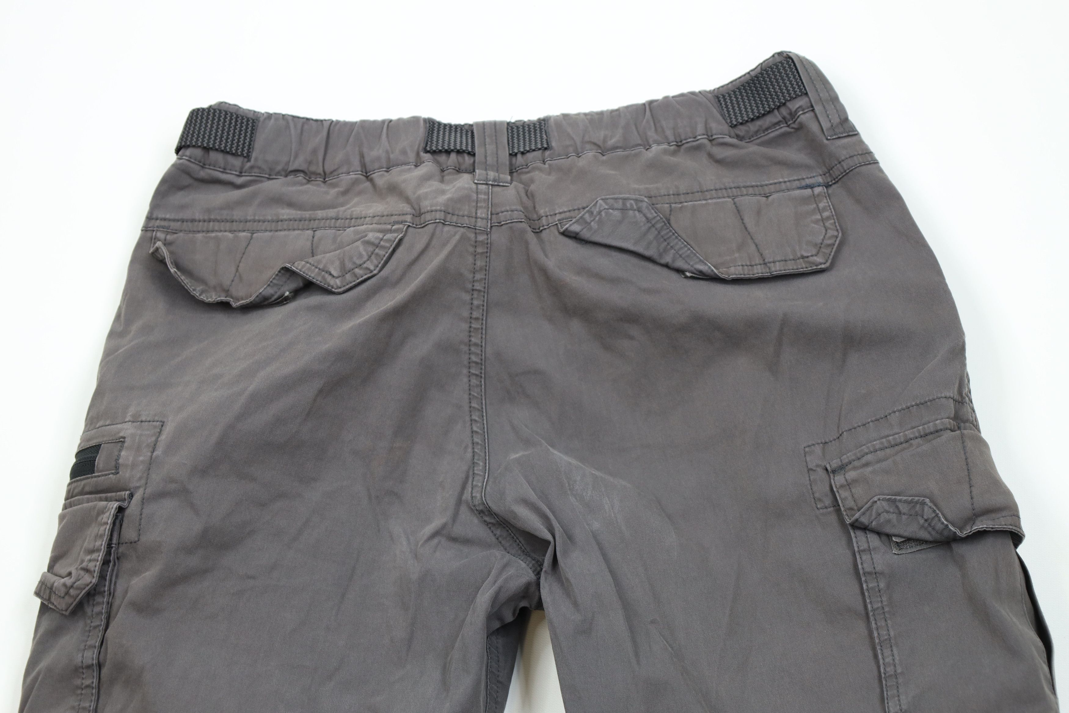 Vintage Vintage Streetwear Wide Leg Convertible Cargo Pants Shorts Size US 32 / EU 48 - 11 Thumbnail