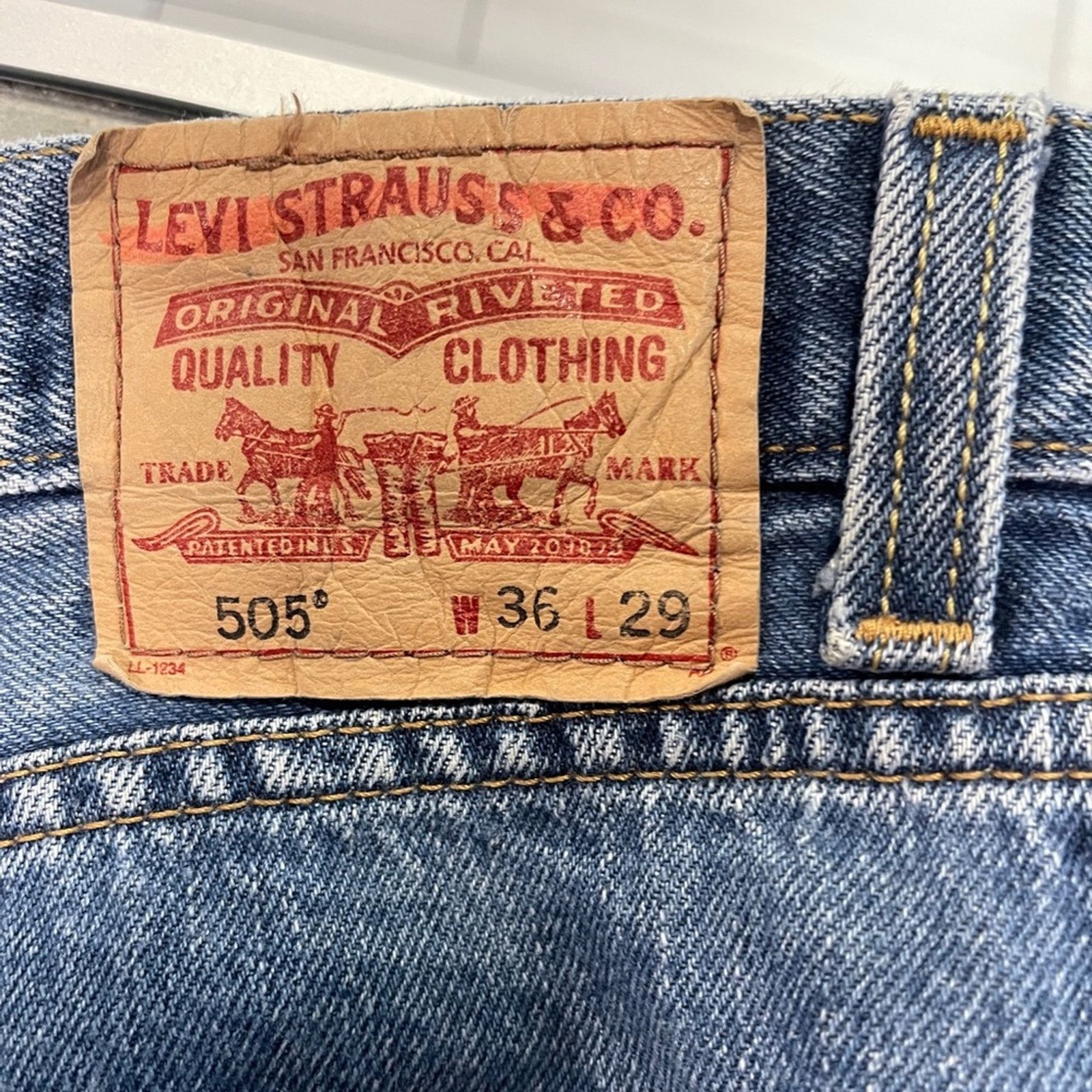 Levi's Levi's 505 Regular Fit jean’s Size US 36 / EU 52 - 5 Thumbnail