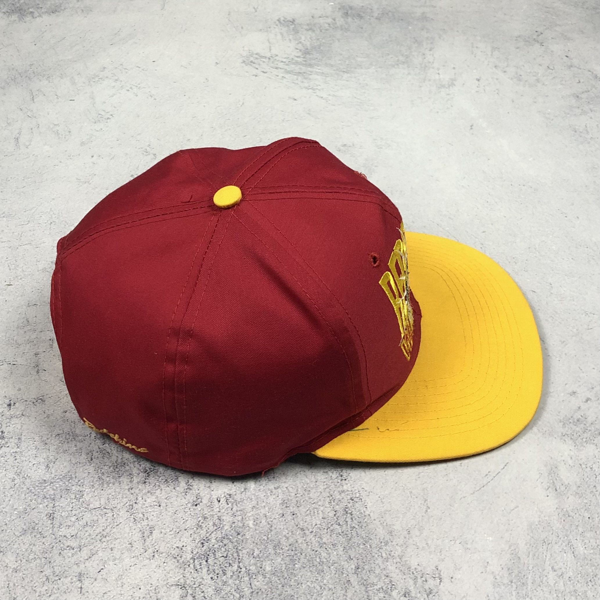 NFL NFL Washington Redskins Cap 90s Vintage Size ONE SIZE - 5 Thumbnail