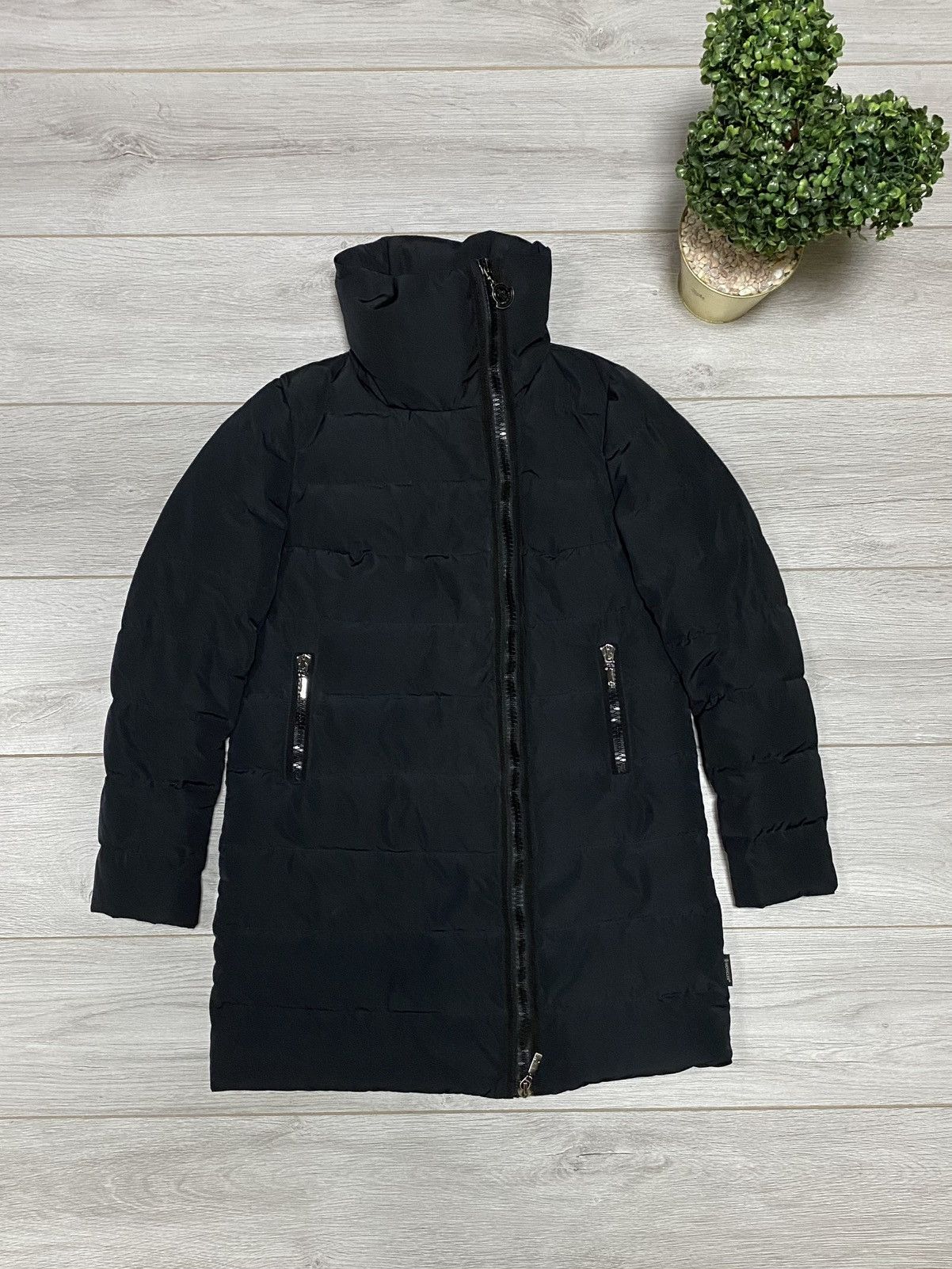 Moncler Moncler Gerboise Down Coat Jacket Puffer Black Size 0 Zip Size S / US 4 / IT 40 - 2 Thumbnail