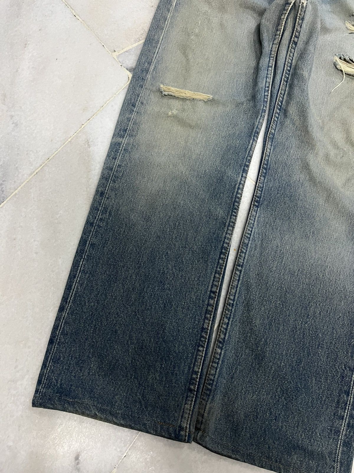 Levi's 💥90s Levis 501 kurt Corbain Mud Wash Distressed Jean Size US 29 - 4 Thumbnail