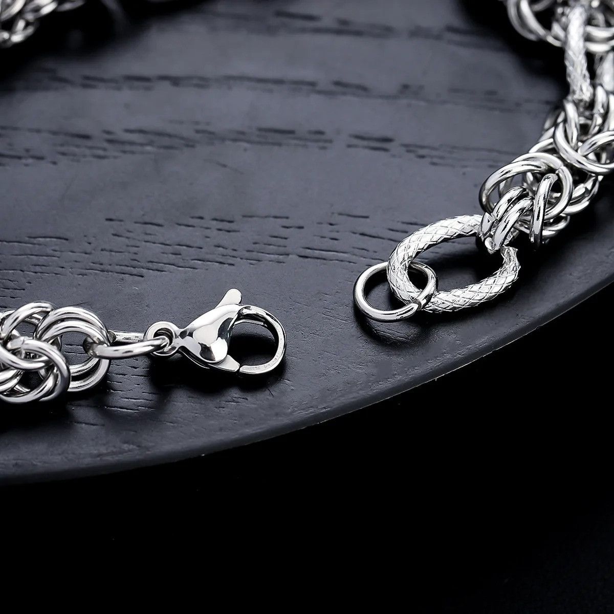 Vintage Retro Stainless Steel Cuban Link Chain Bracelet Size ONE SIZE - 4 Thumbnail