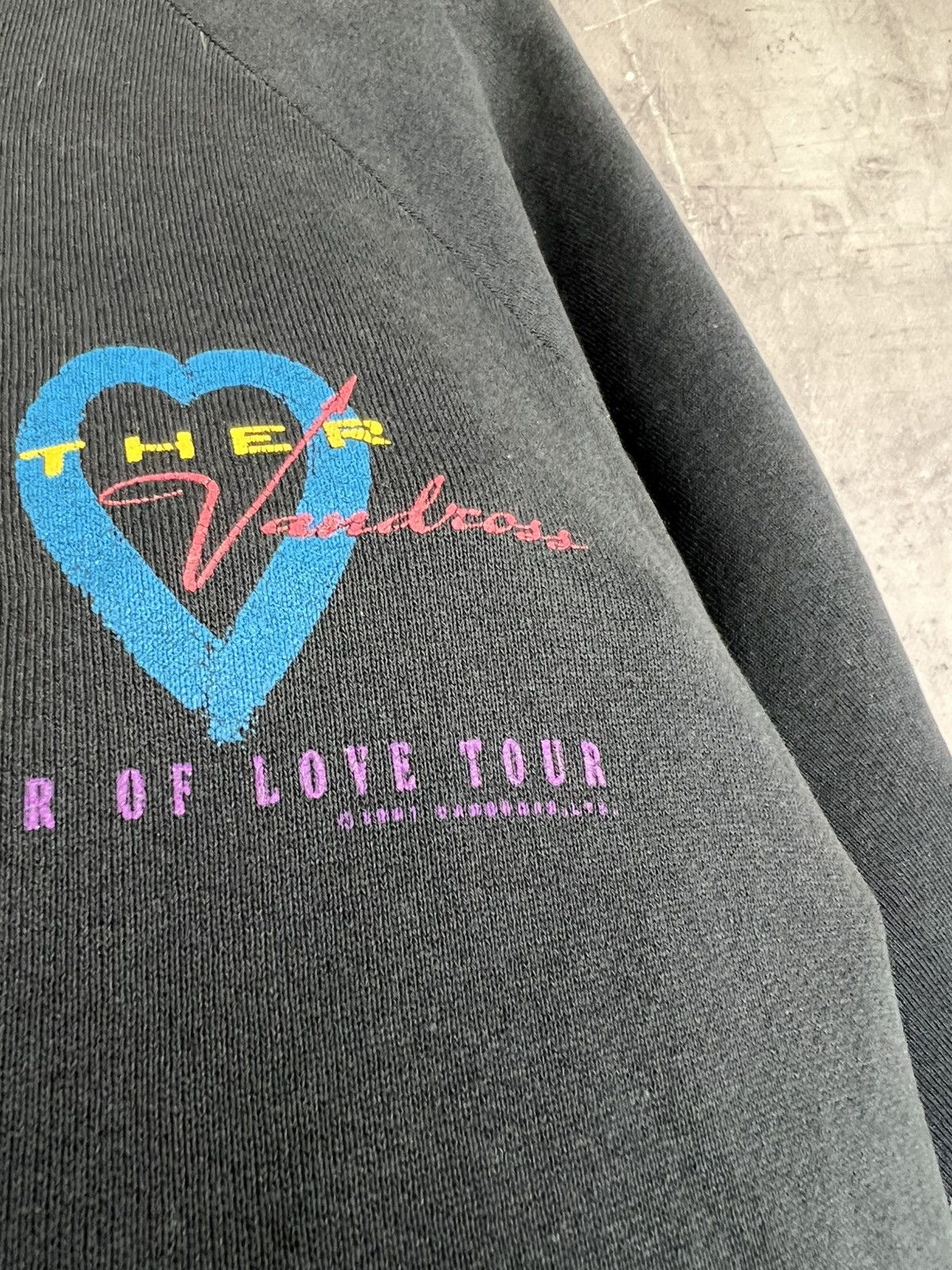 Vintage VINTAGE LUTHER VANDROSS 90S POWER OF LOVE CREW NECK Size US S / EU 44-46 / 1 - 9 Thumbnail