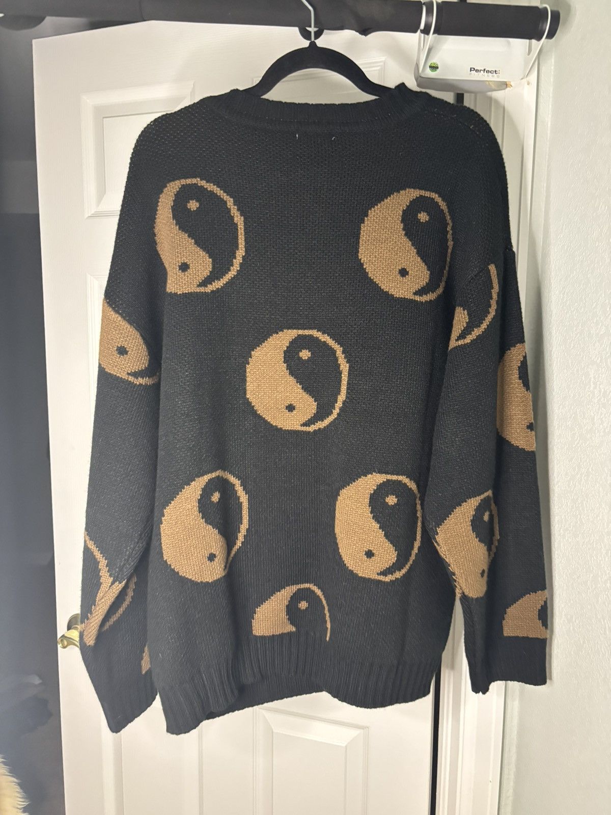 Other Earthbound Black Yin Yang Japan Style Knit Sweater Size XL Size US XL / EU 56 / 4 - 3 Thumbnail
