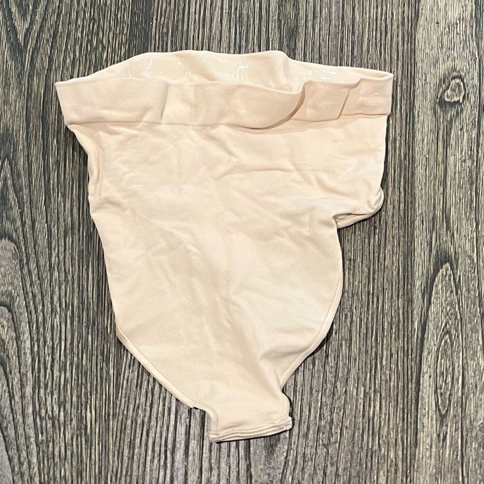SKIMS NWOT Skims Seamless Sculpt Mid Waist Thong Brief Shapewear S Size ONE SIZE - 1 Thumbnail