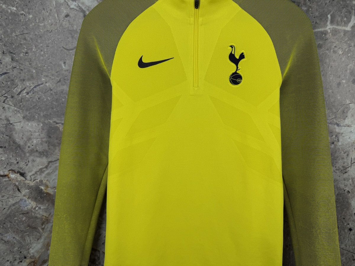 Nike Nike Tottenham Hotspur Training Top 1/4 Zip Yellow Soccer Size US S / EU 44-46 / 1 - 3 Thumbnail