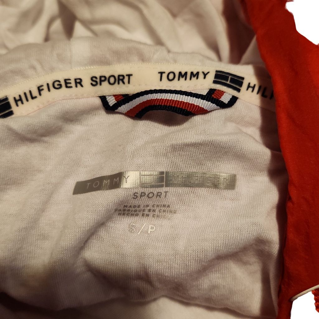 Tommy Hilfiger Tommy Hilfiger Sport Ladies Size Small Red Hooded Windbreake Size S / US 4 / IT 40 - 5 Thumbnail