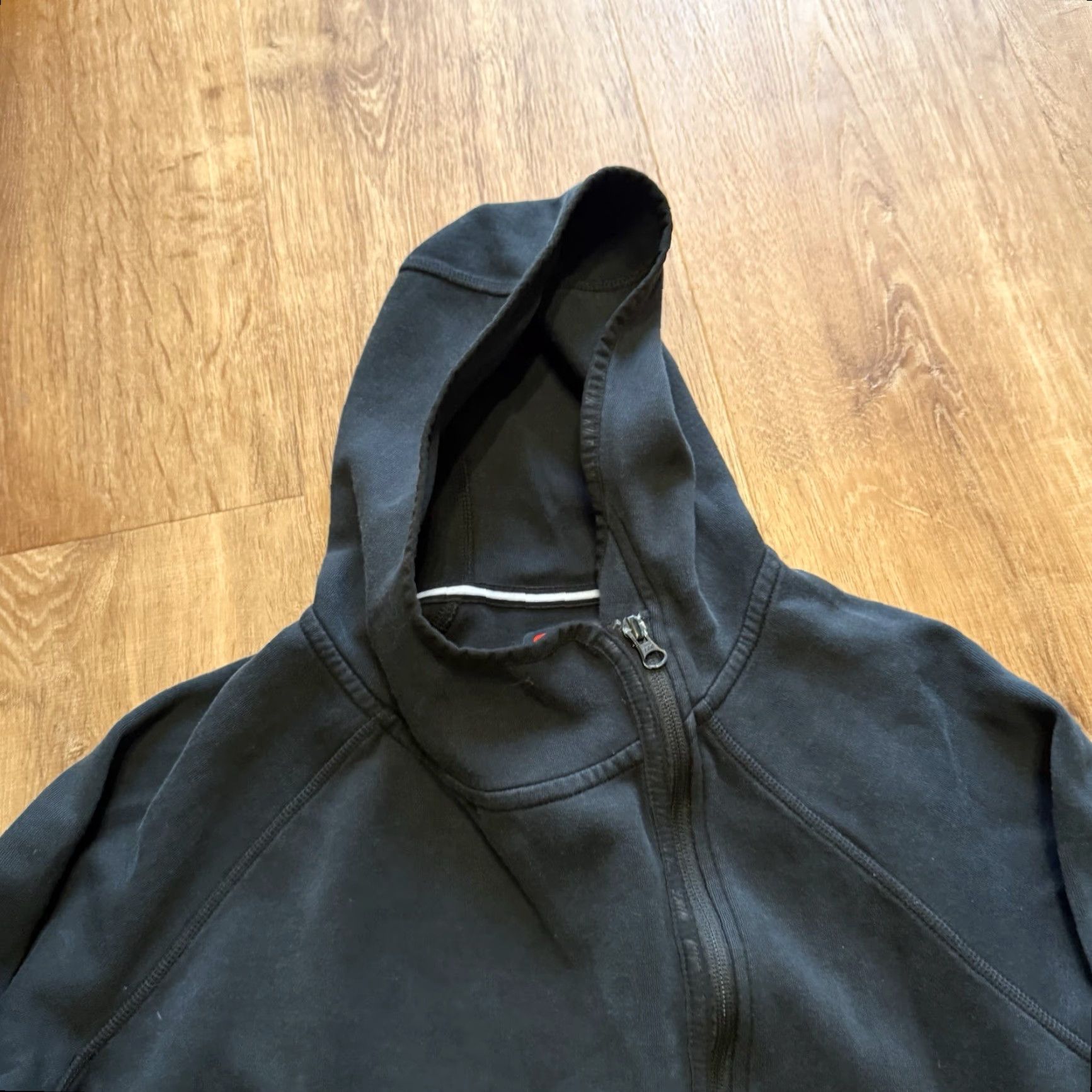 Nike Nike Womens Black Tech Fleece Cape Full Zip Hooded Jacket M Black Women's Jacket Regular Size M Size M / US 6-8 / IT 42-44 - 6 Thumbnail