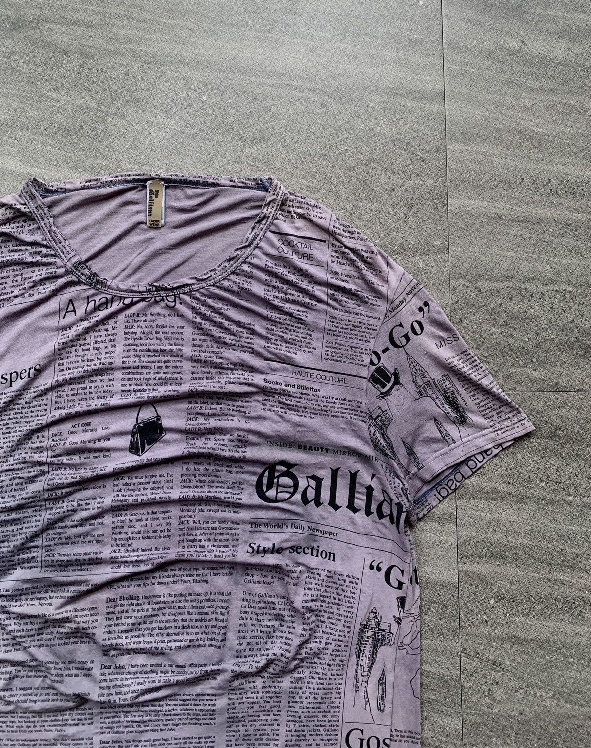 John Galliano FREE TAX! 2000s Gazzete Newspaper tee Size US L / EU 52-54 / 3 - 2 Thumbnail