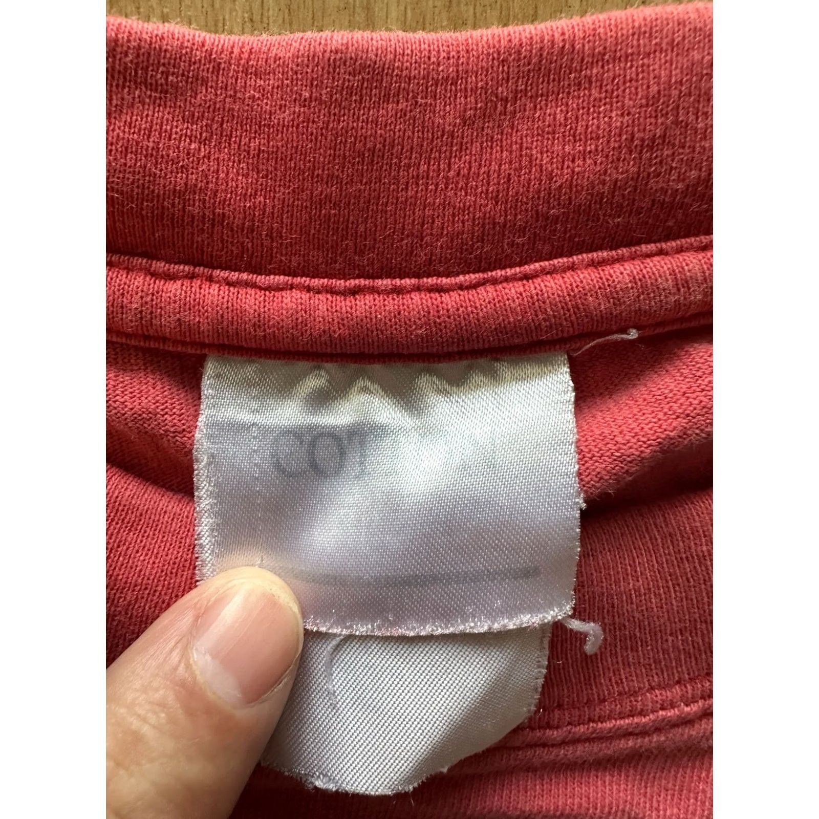 Abercrombie & Fitch VINTAGE Abercrombie & Fitch Center Logo Faded Red On Cotton Exchange Tag XL T-Shirt Men 90s Sports Size US XL / EU 56 / 4 - 3 Thumbnail