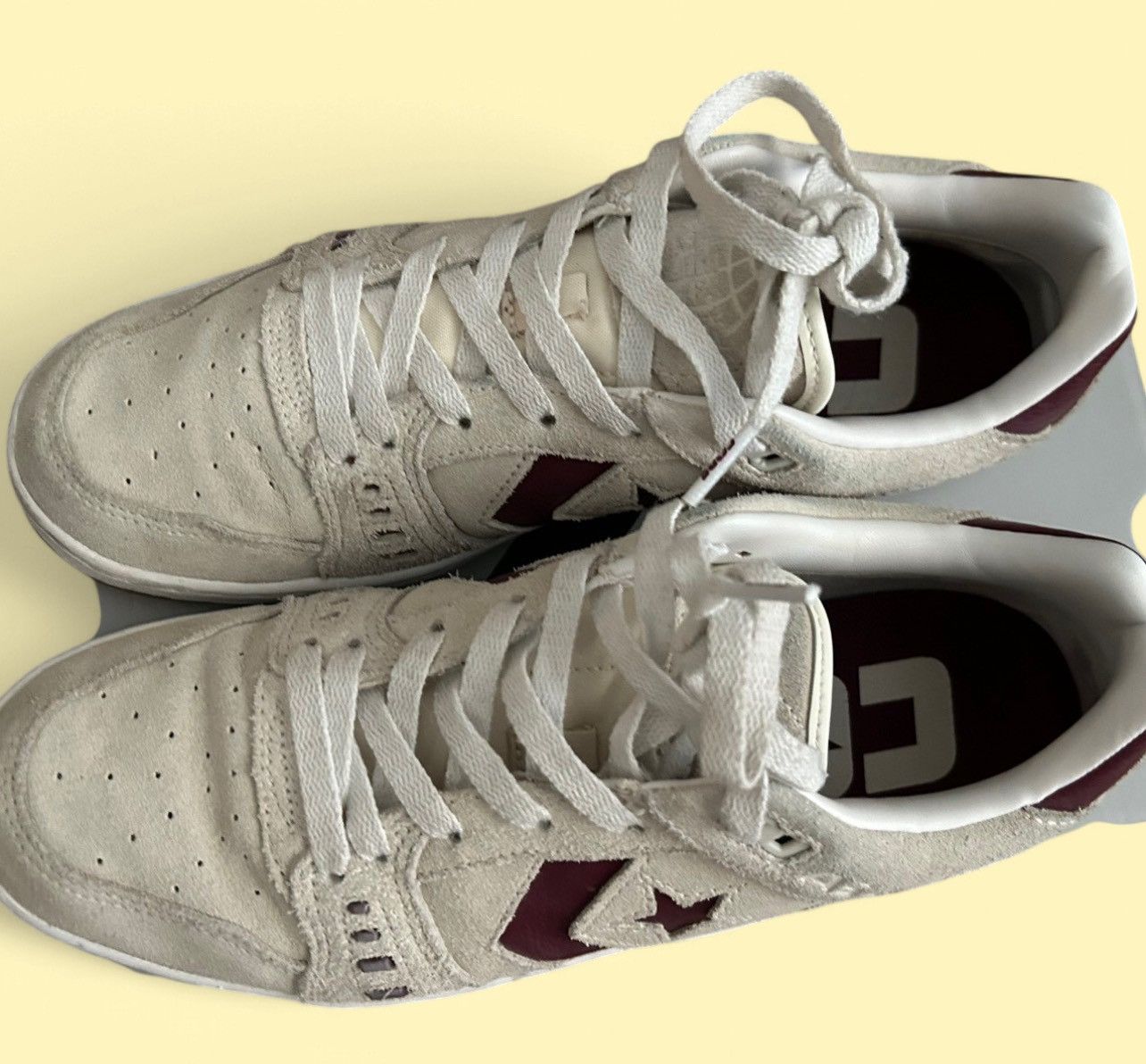 Converse Used Burgundy and white Converse trainers. Size US 8 / EU 41 - 5 Thumbnail