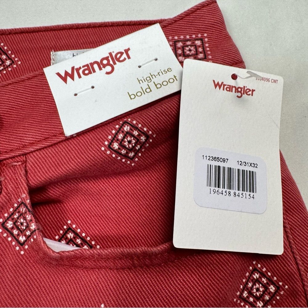 Wrangler NWT New Wrangler High Rise Bold Boot Jeans in Diamond Bay S Size 31" - 6 Thumbnail