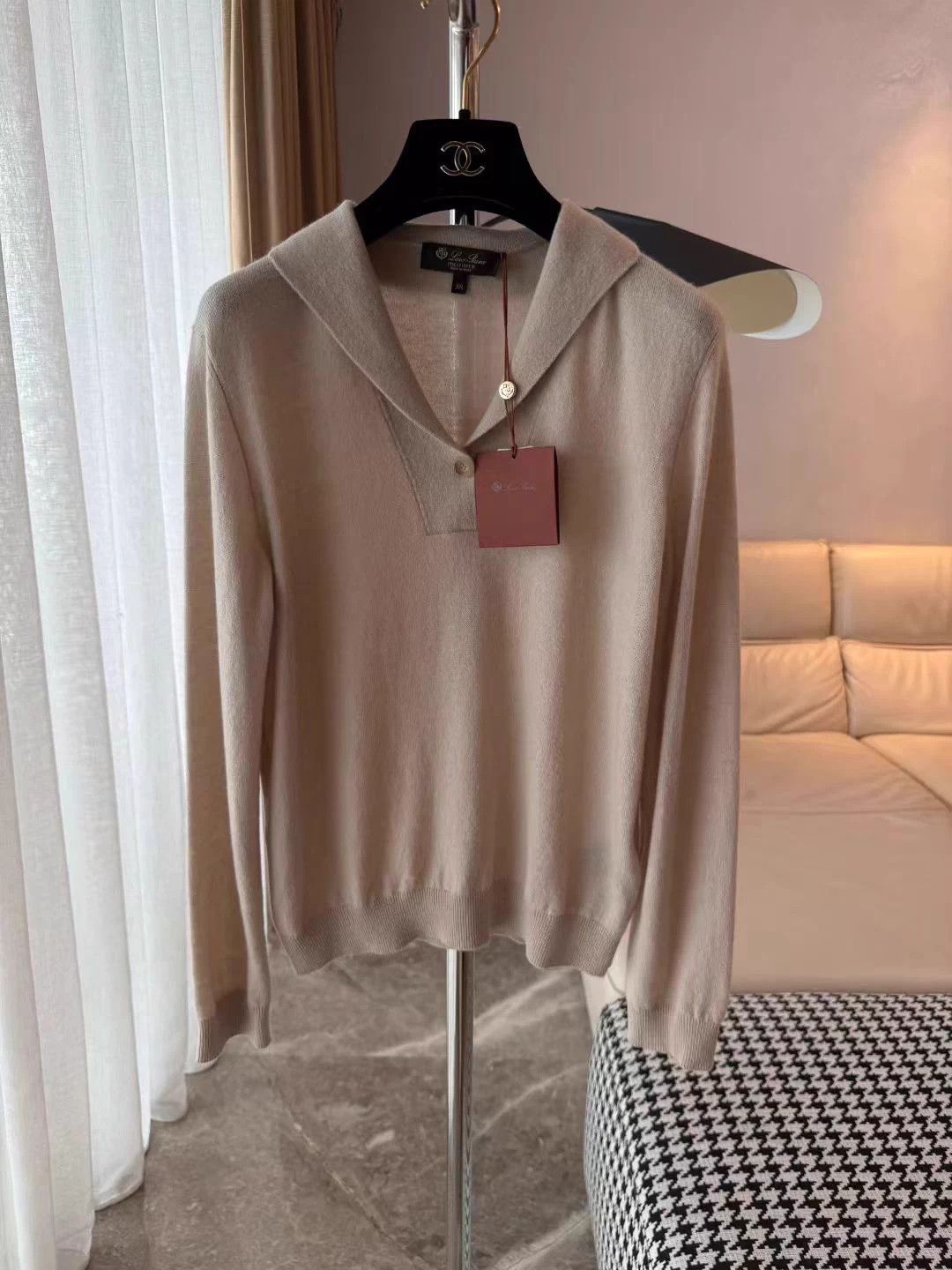 Loro Piana Loro Piana New Cashmere Sweater 38 Classic Size XS / US 0-2 / IT 36-38 - 1 Thumbnail