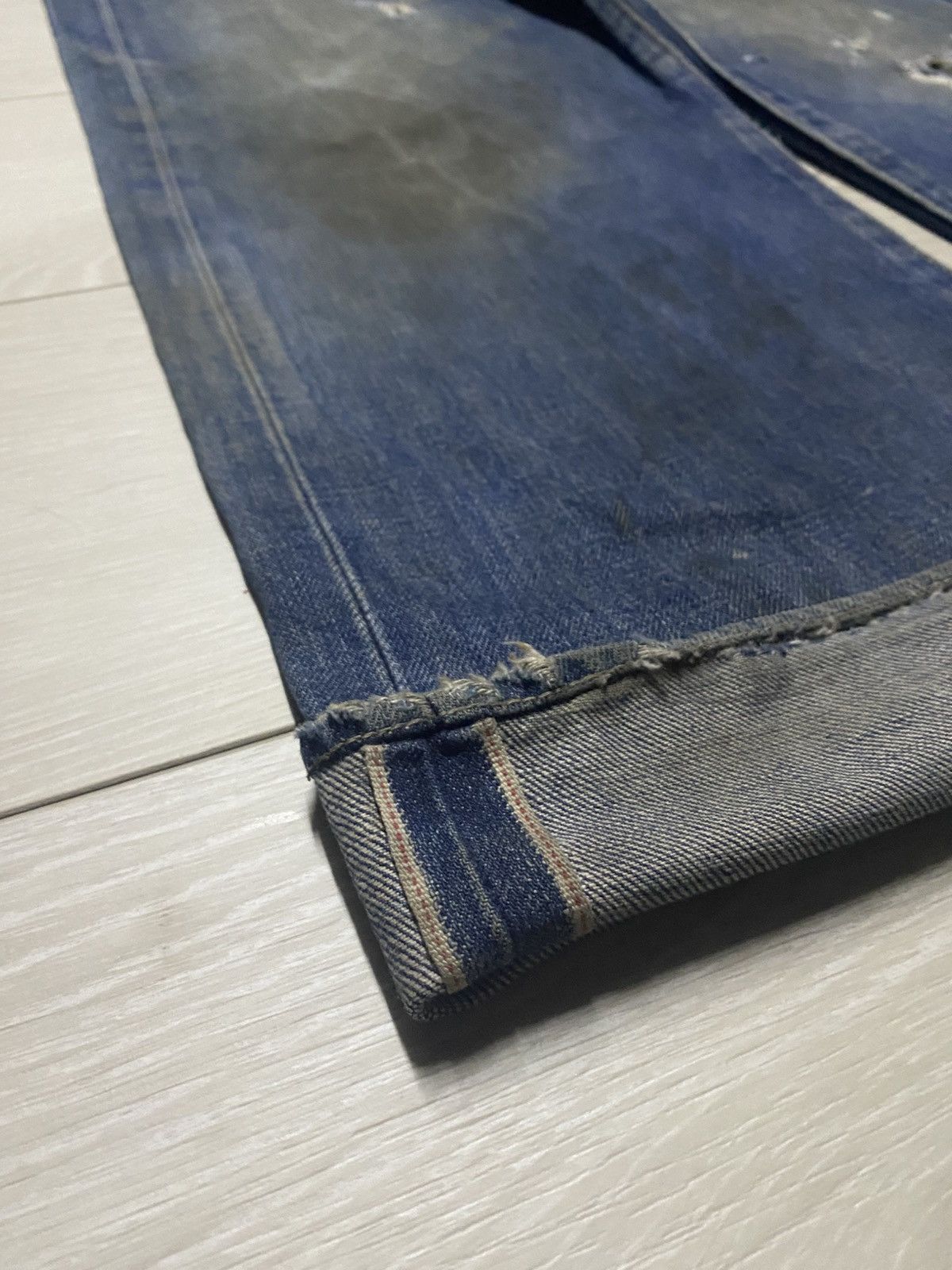 Levi's Vintage Levis 702xx Big E Japan Buckle Back Destroy Baggy Size US 35 - 10 Thumbnail