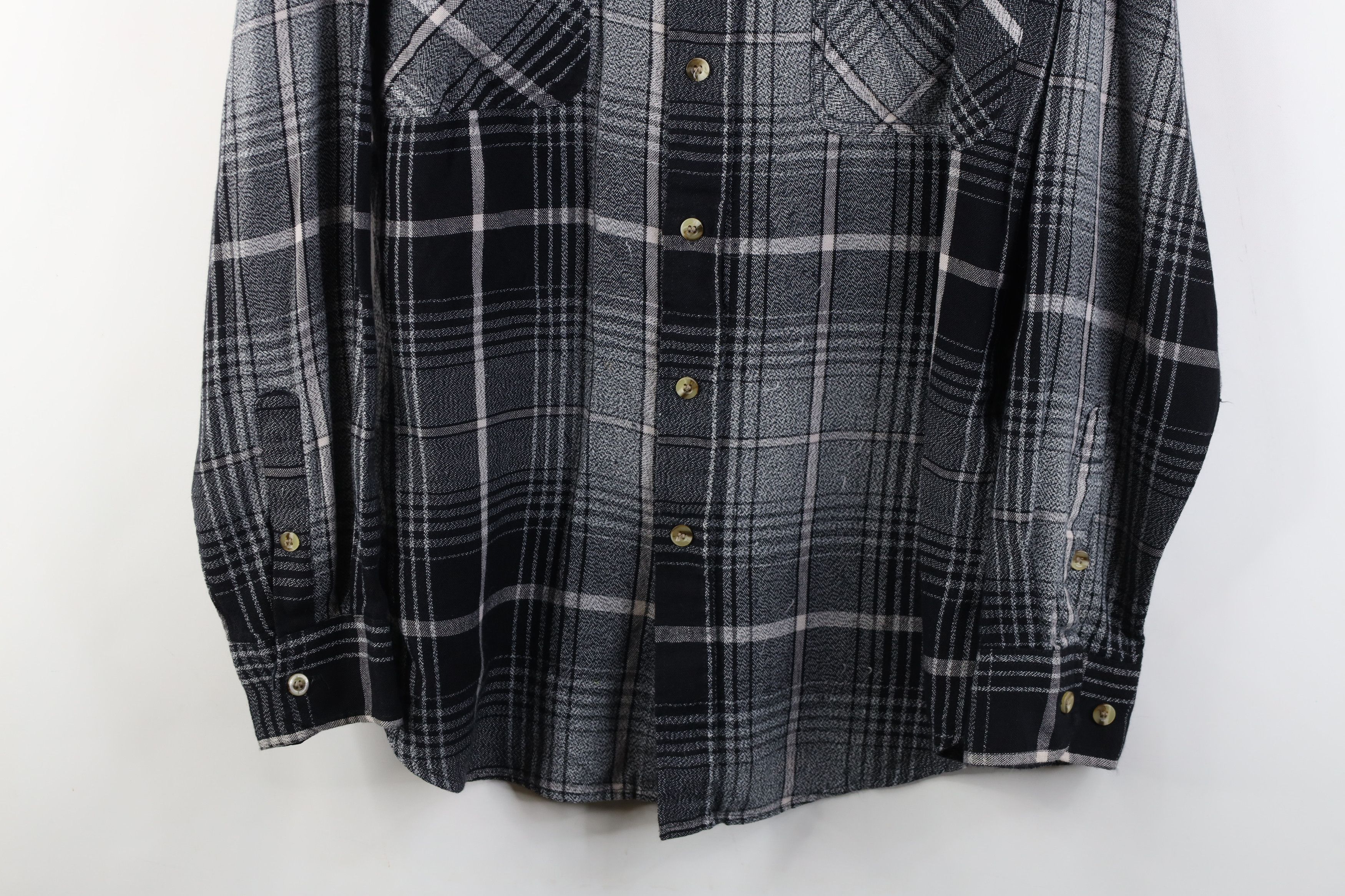 Vintage Vintage 90s Streetwear Knit Collared Button Shirt Plaid Size US M / EU 48-50 / 2 - 3 Thumbnail