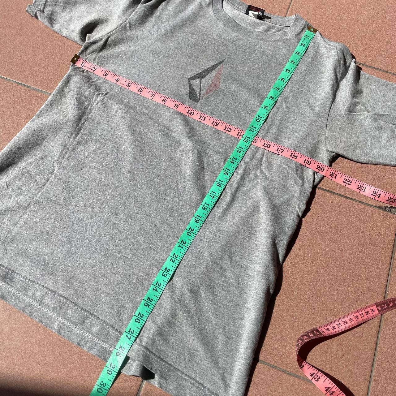 Volcom ⭐️SALE⭐️ [L] VOLCOM STONE SURF VINTAGE TSHIRT GRAPHIC Size US L / EU 52-54 / 3 - 3 Thumbnail