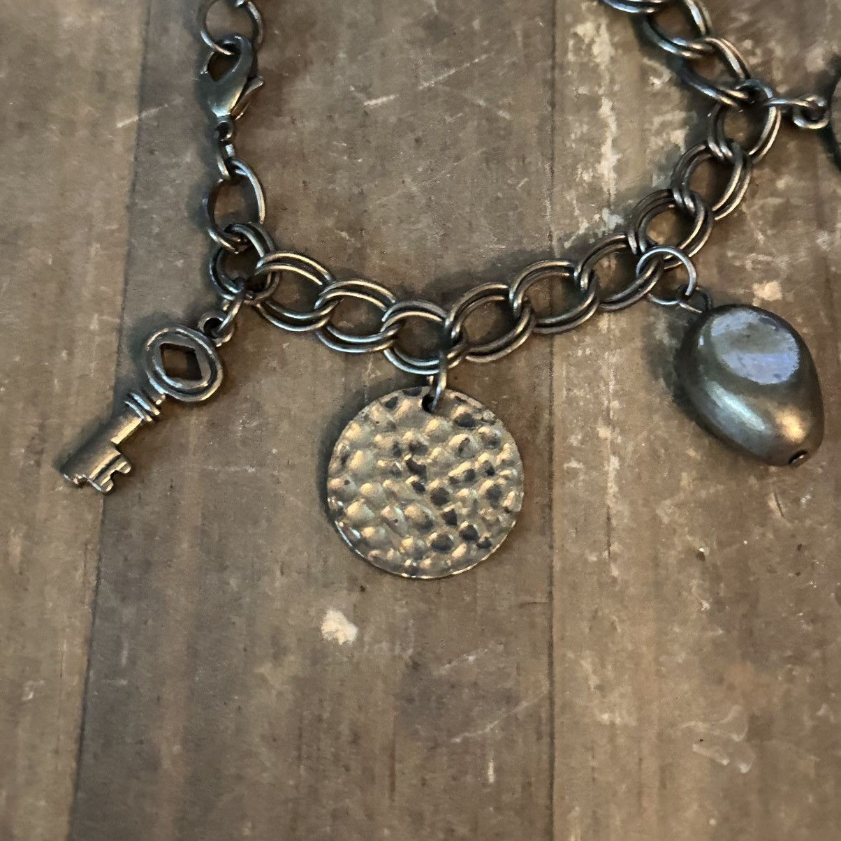 Other Bronze tone charm bracelet Size ONE SIZE - 4 Thumbnail