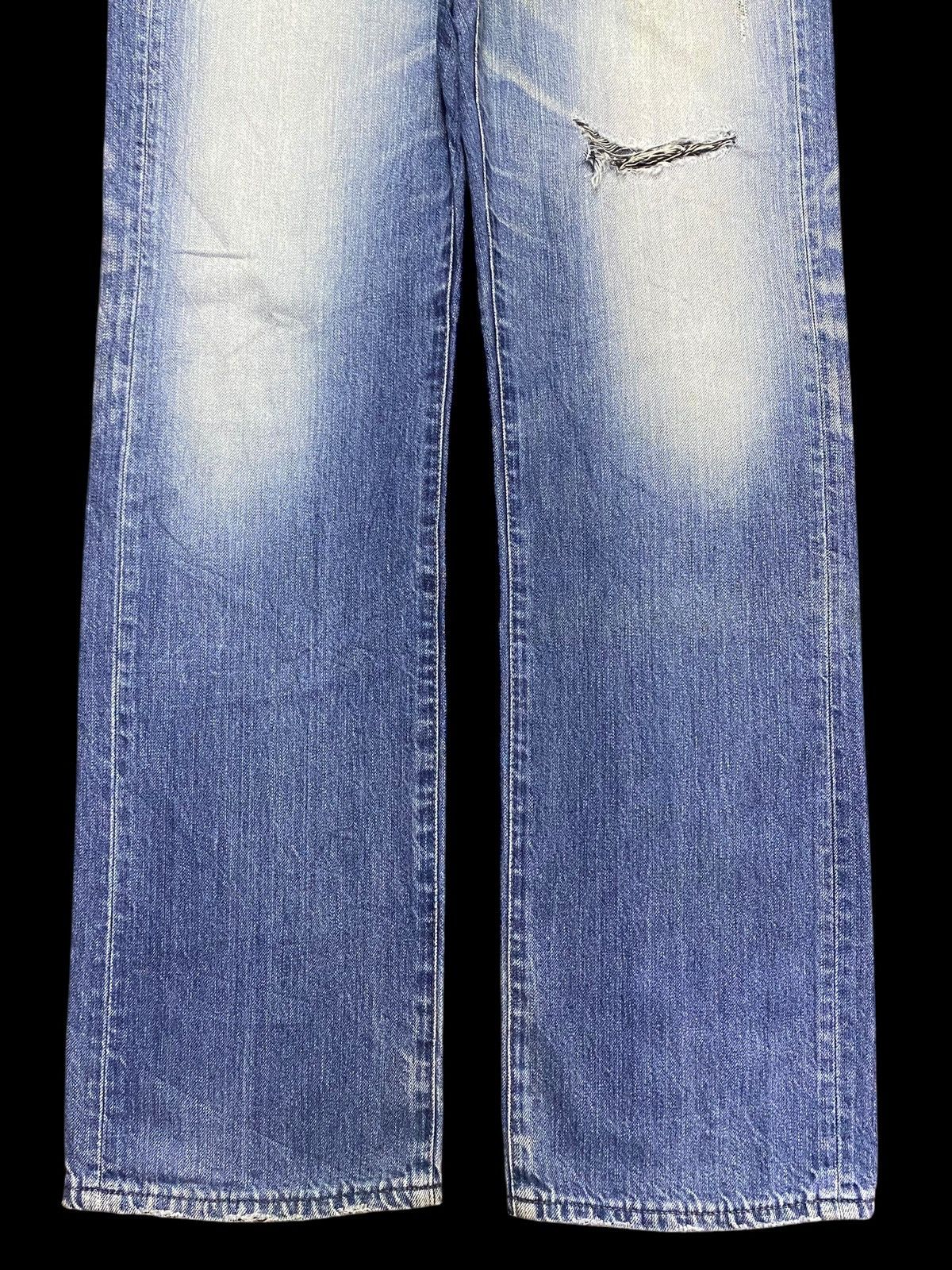 Fragment Design × Vanquish Vintage Vanquish Japan Blue Wash Avantgarde Distressed Jeans Size US 33 - 5 Thumbnail