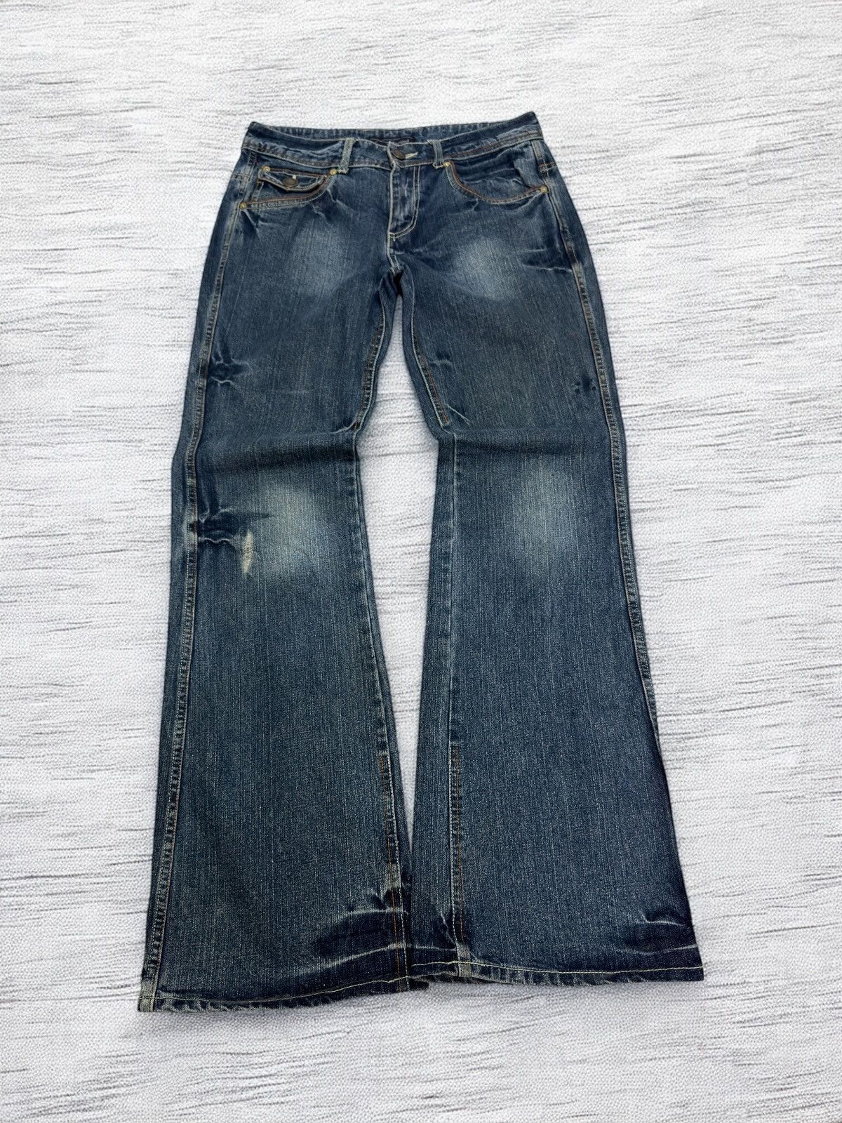 Vintage Vintage Indecent Bootcut Jeans Dark Blue Y2K Leather Pocket Size US 30 / EU 46 - 2 Thumbnail