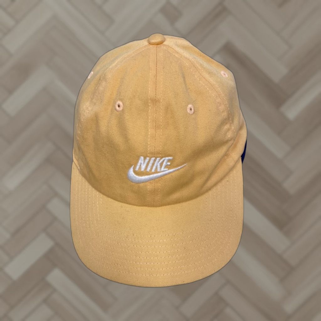 Nike Nike Hat Cap peach white Swoosh Spell Out Logo Sportswear Adjustable NWOT /448 Size ONE SIZE - 1 Thumbnail