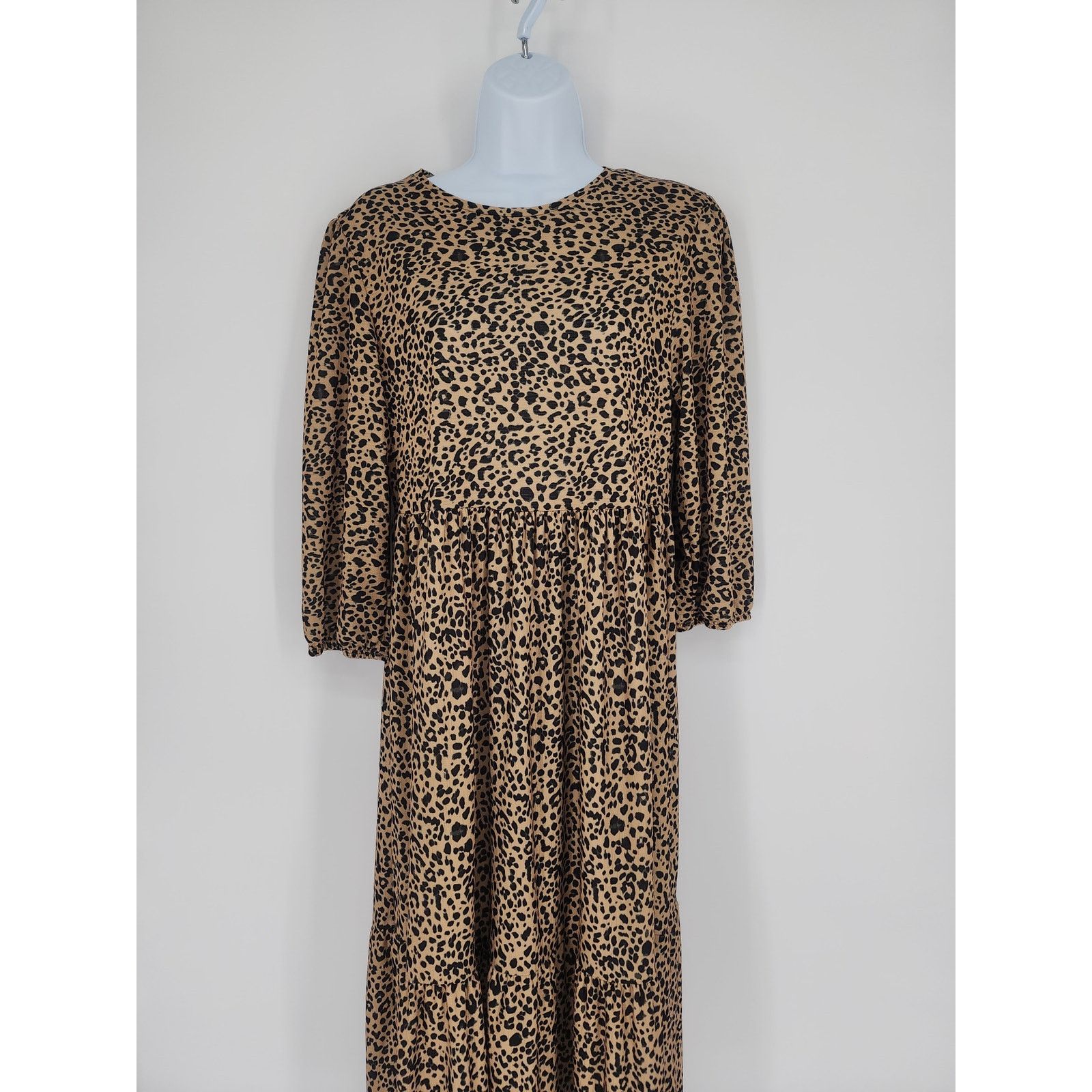 Pull & Bear Pull & Bear Leopard Print Tiered Maxi Dress Women’s Small Size S / US 4 / IT 40 - 3 Thumbnail
