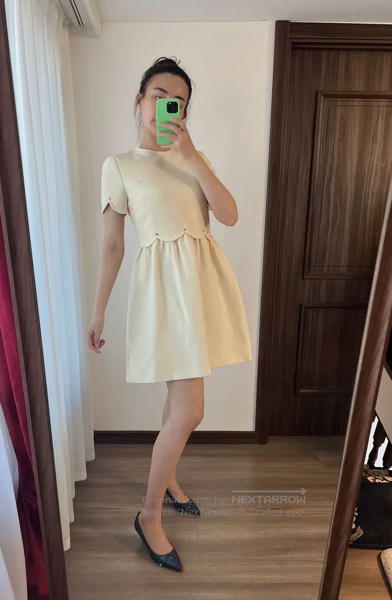 Valentino Valentino dress Size M / US 6-8 / IT 42-44 - 3 Thumbnail