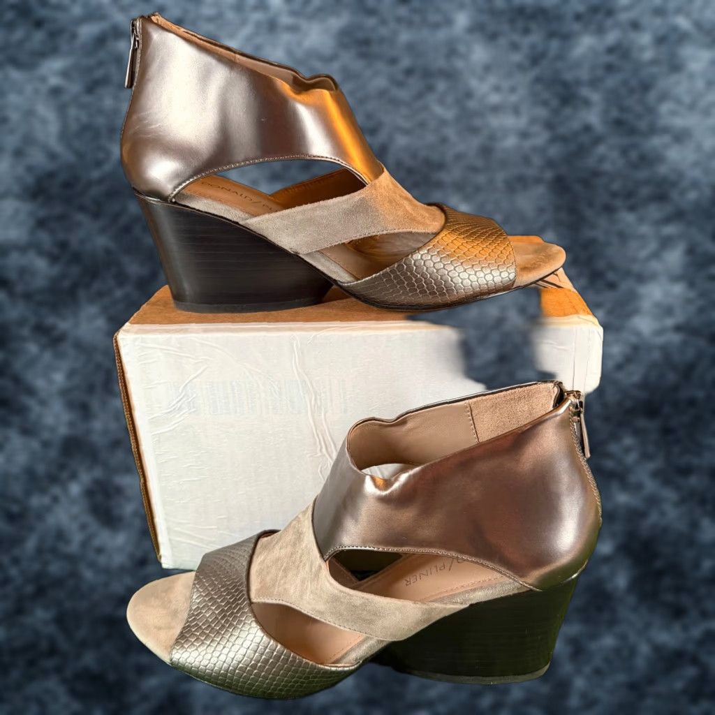 Donald Pliner Donald J Pliner Jenkin Sandal Womens 7.5M Heel Wedge Leather Suede Snakeskin Metallic Pewter Peep Toe Zip Size US 8 / IT 38 - 1 Thumbnail