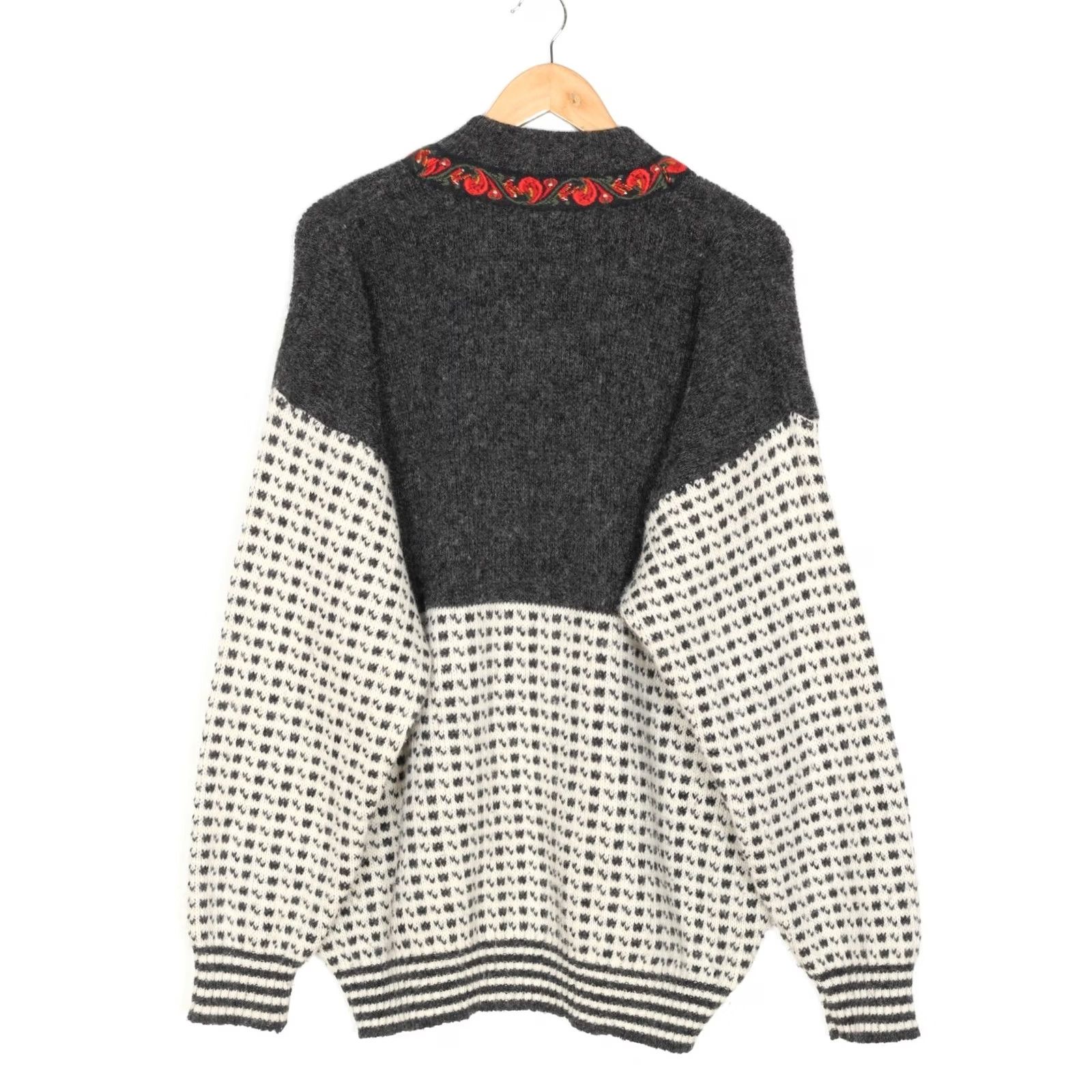 Vintage VINTAGE SKJAEVELAND Nordic Norway Wool Knit Jumper Sweater Men XXL Grey Knit Wool Fair Isle Pullover Jumper 2XL Mens Vintage Classic 90s VR2867 Size US XXL / EU 58 / 5 - 3 Thumbnail